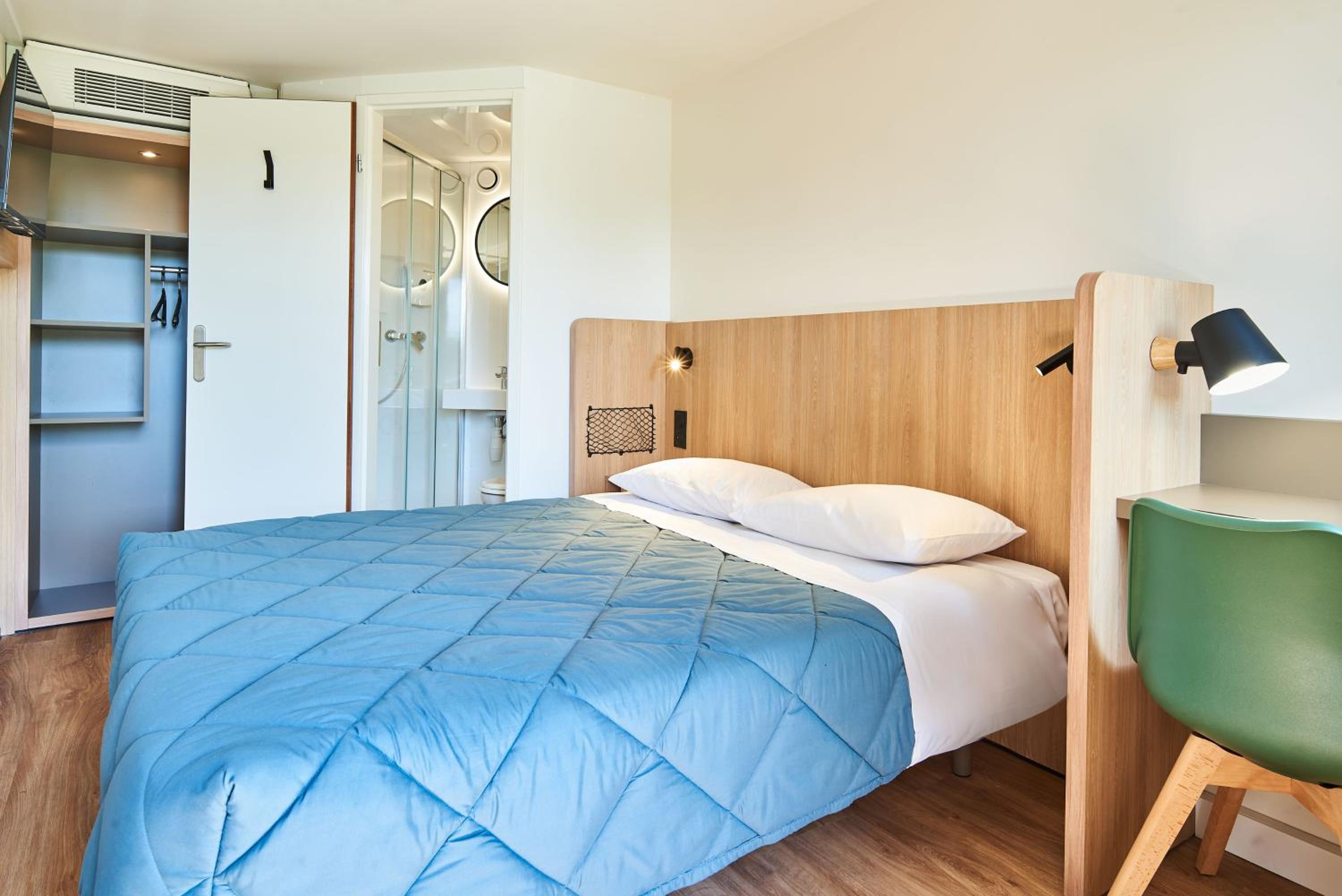 Double Room - Photo 2