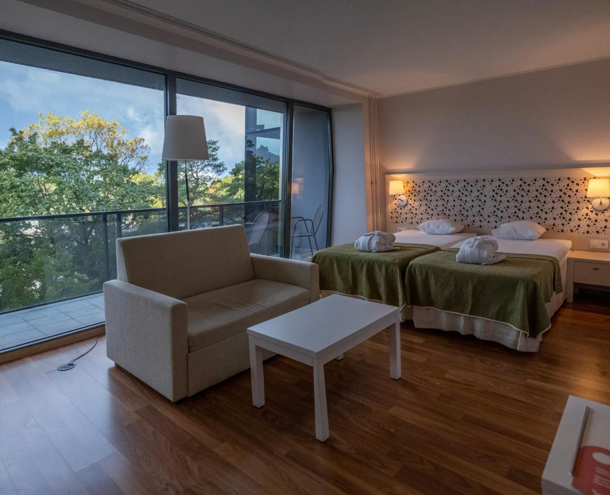 Superior Twin Room with Spa Access