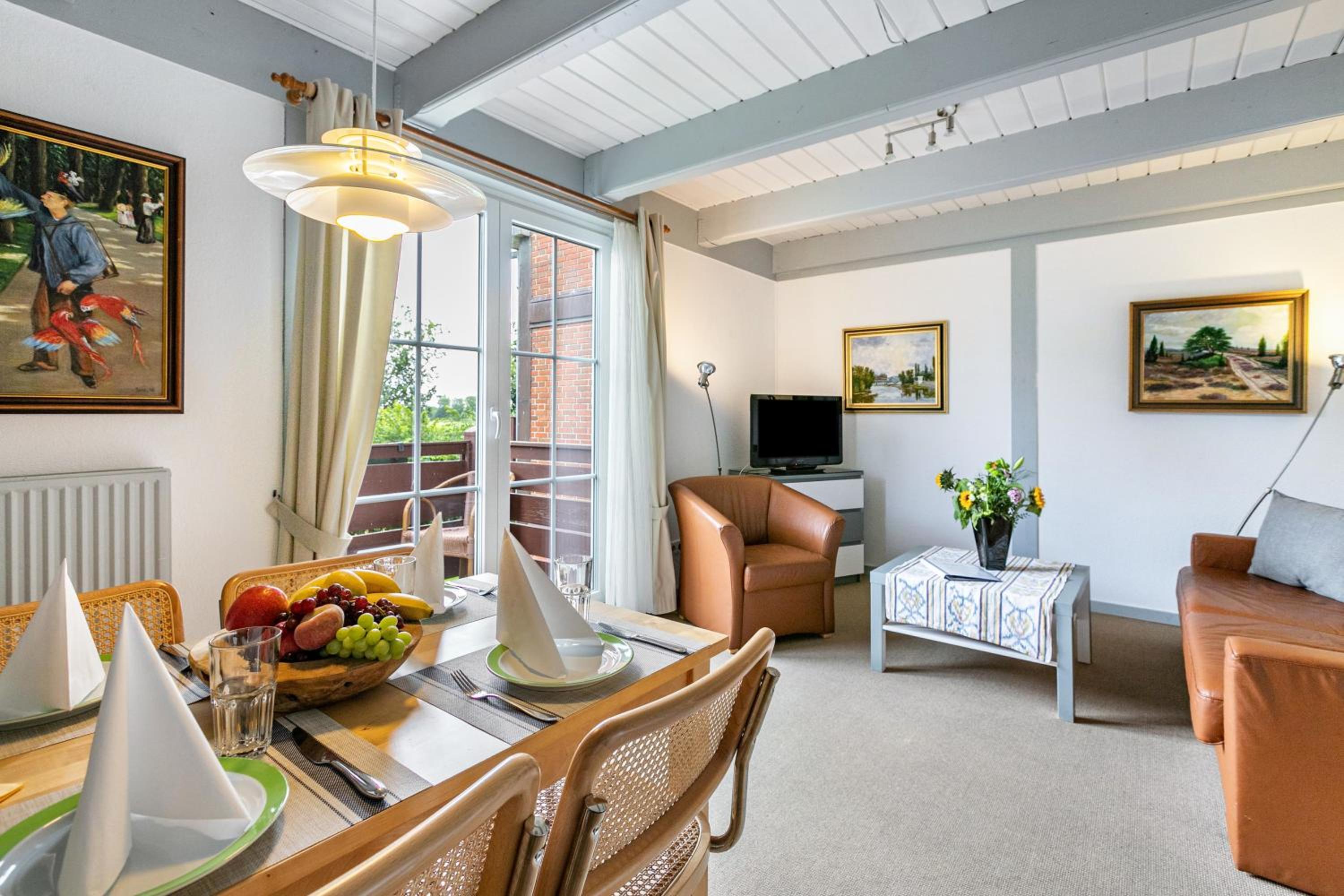 Superior One-Bedroom Apartment with Balcony