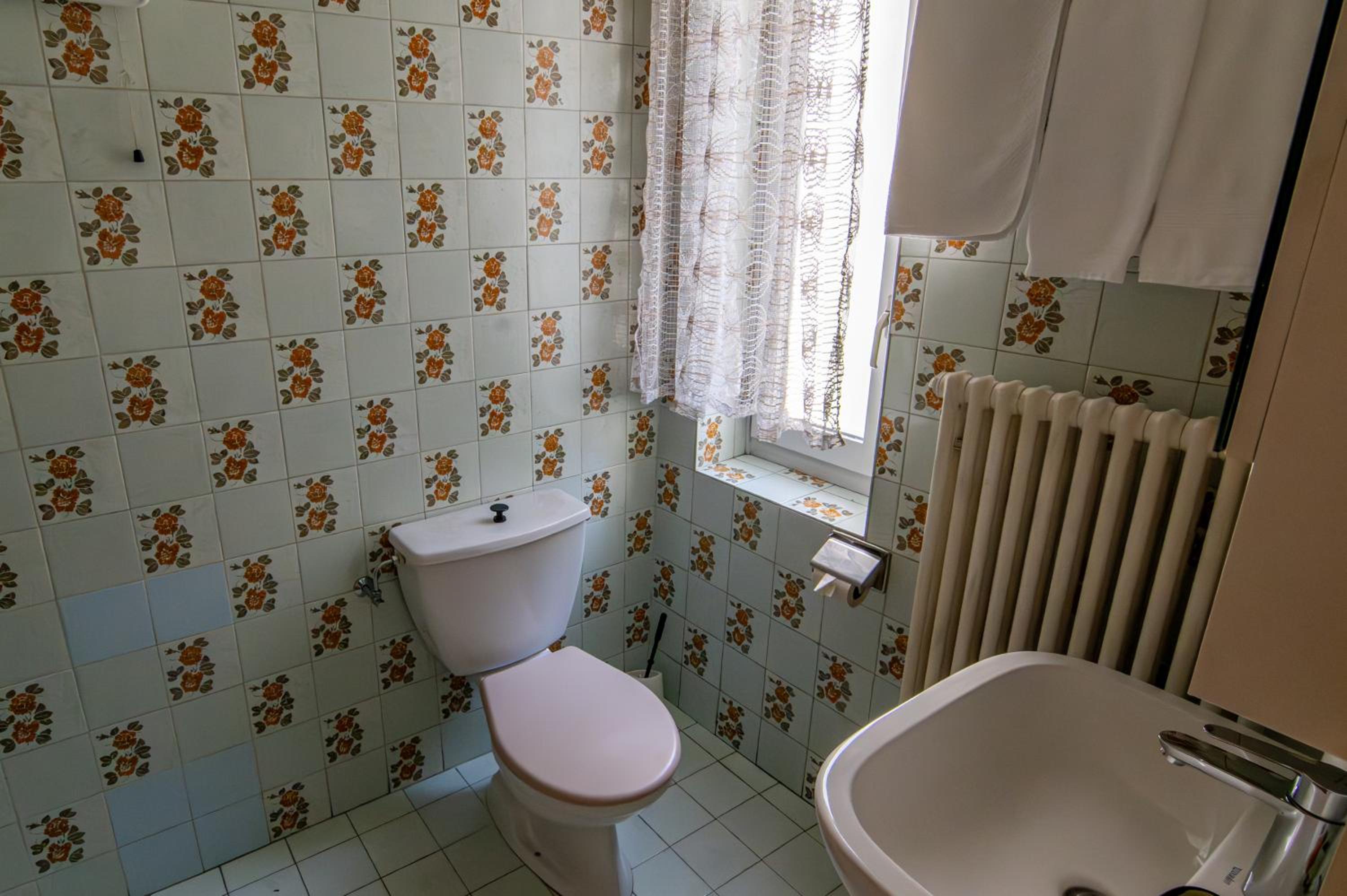 Quadruple Room - Photo 7
