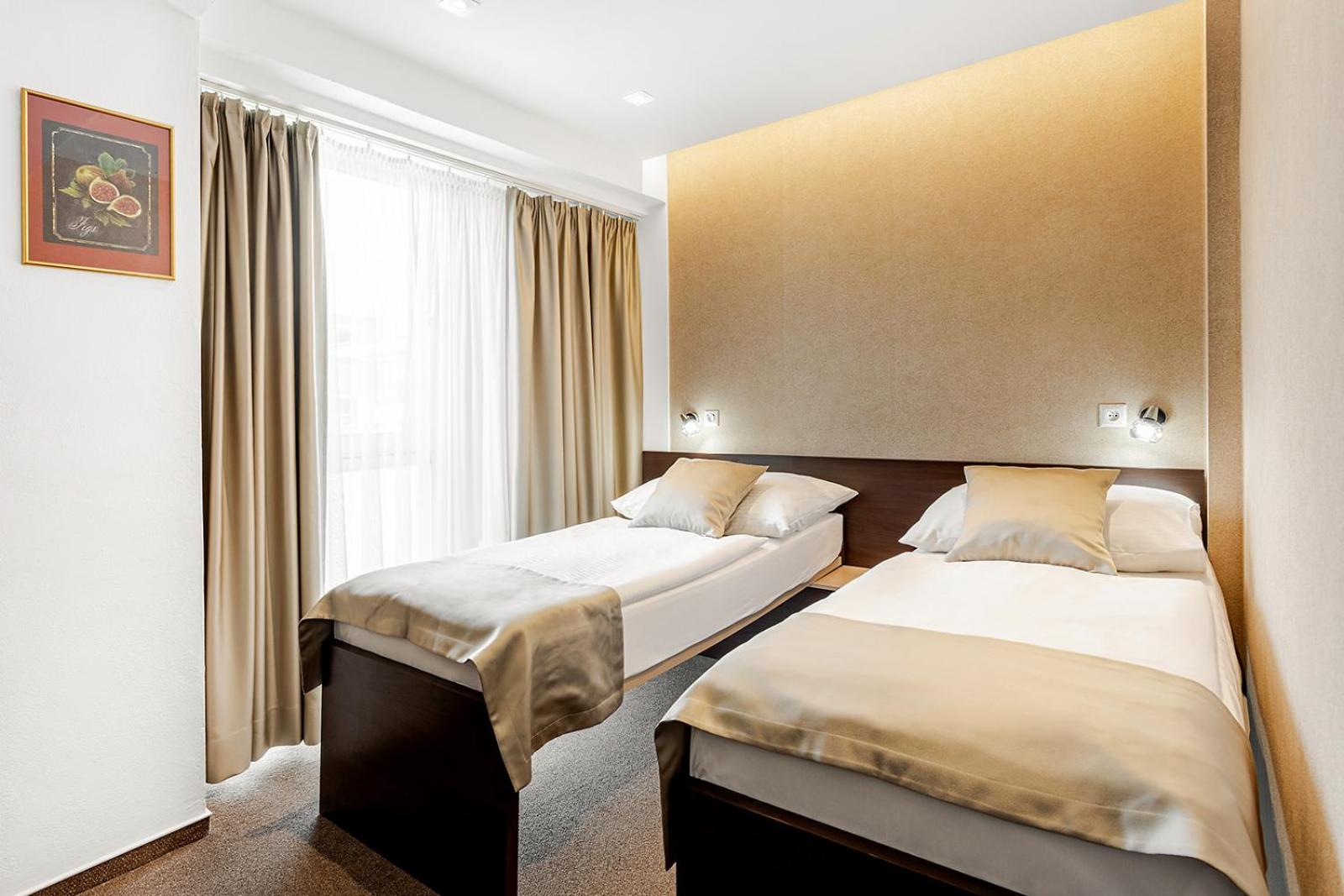 Double or Twin Room photo 1