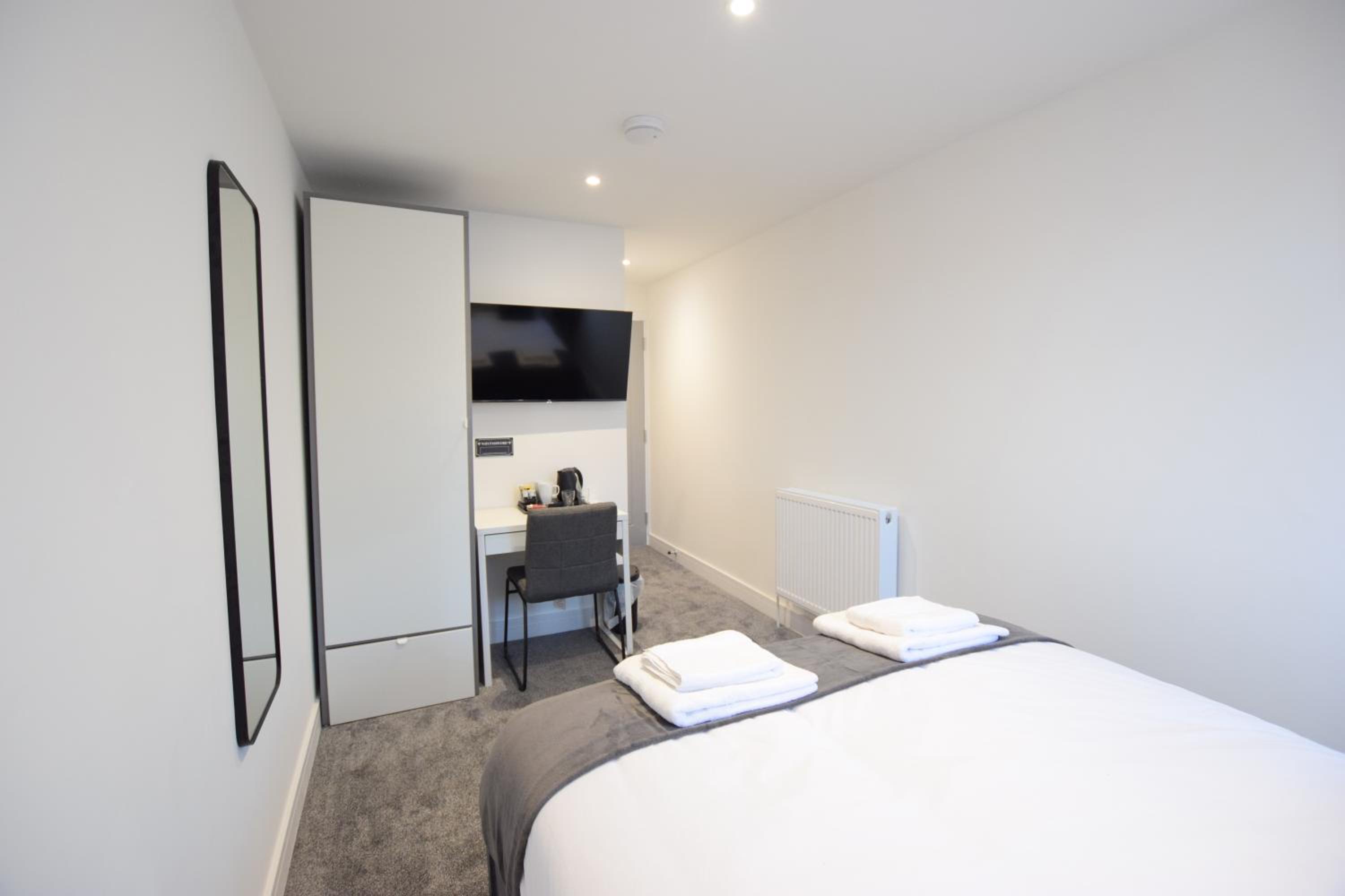 Double Room with Private Bathroom photo 2