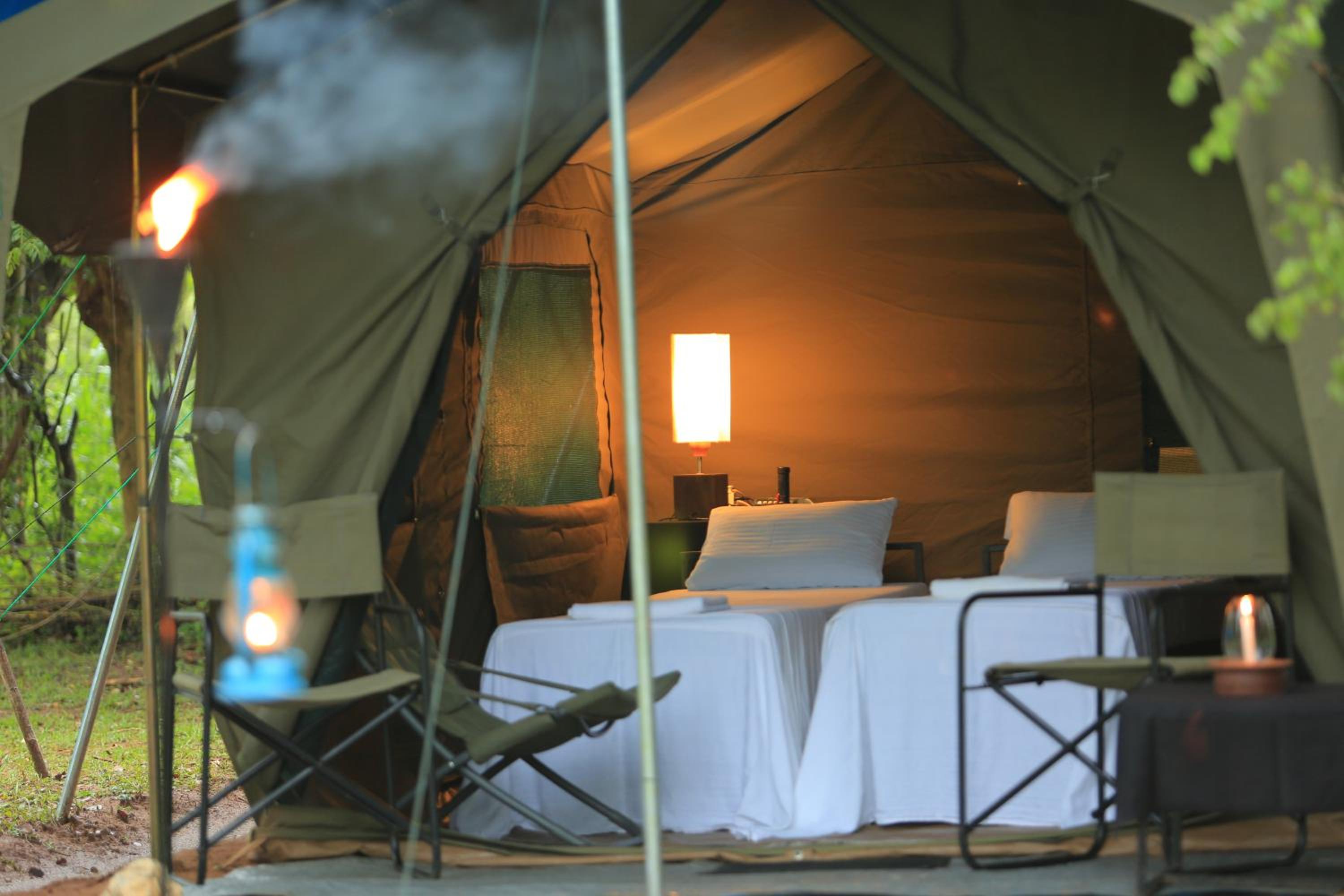  Family Glamping bordering Wilpattu with a guided bush walk photo 2