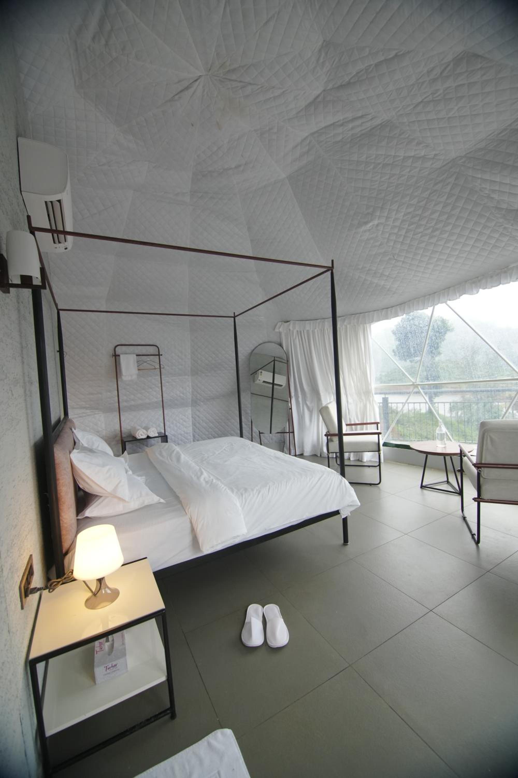 Double Room With Lake View