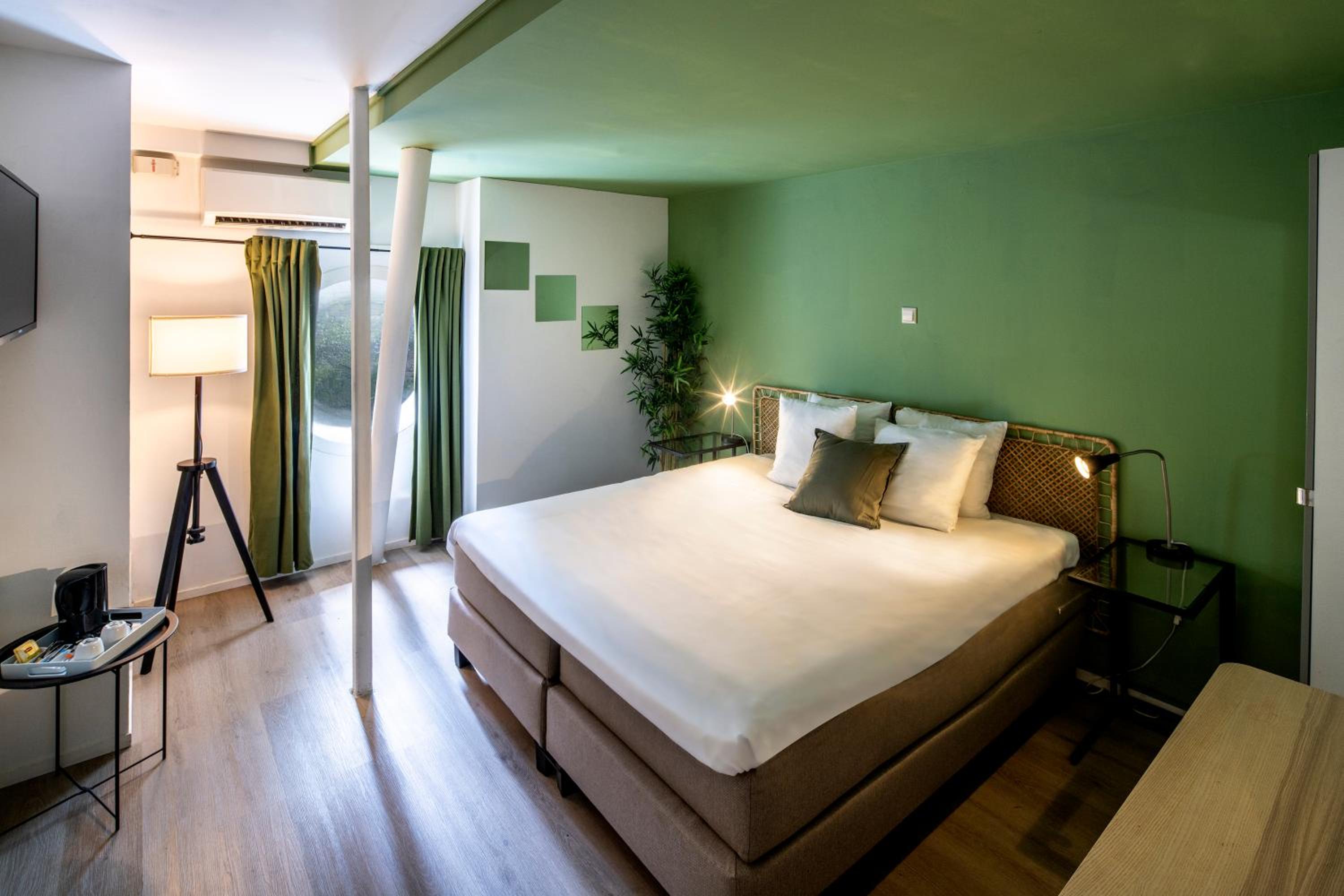 Standard Double or Twin Room - Photo 1