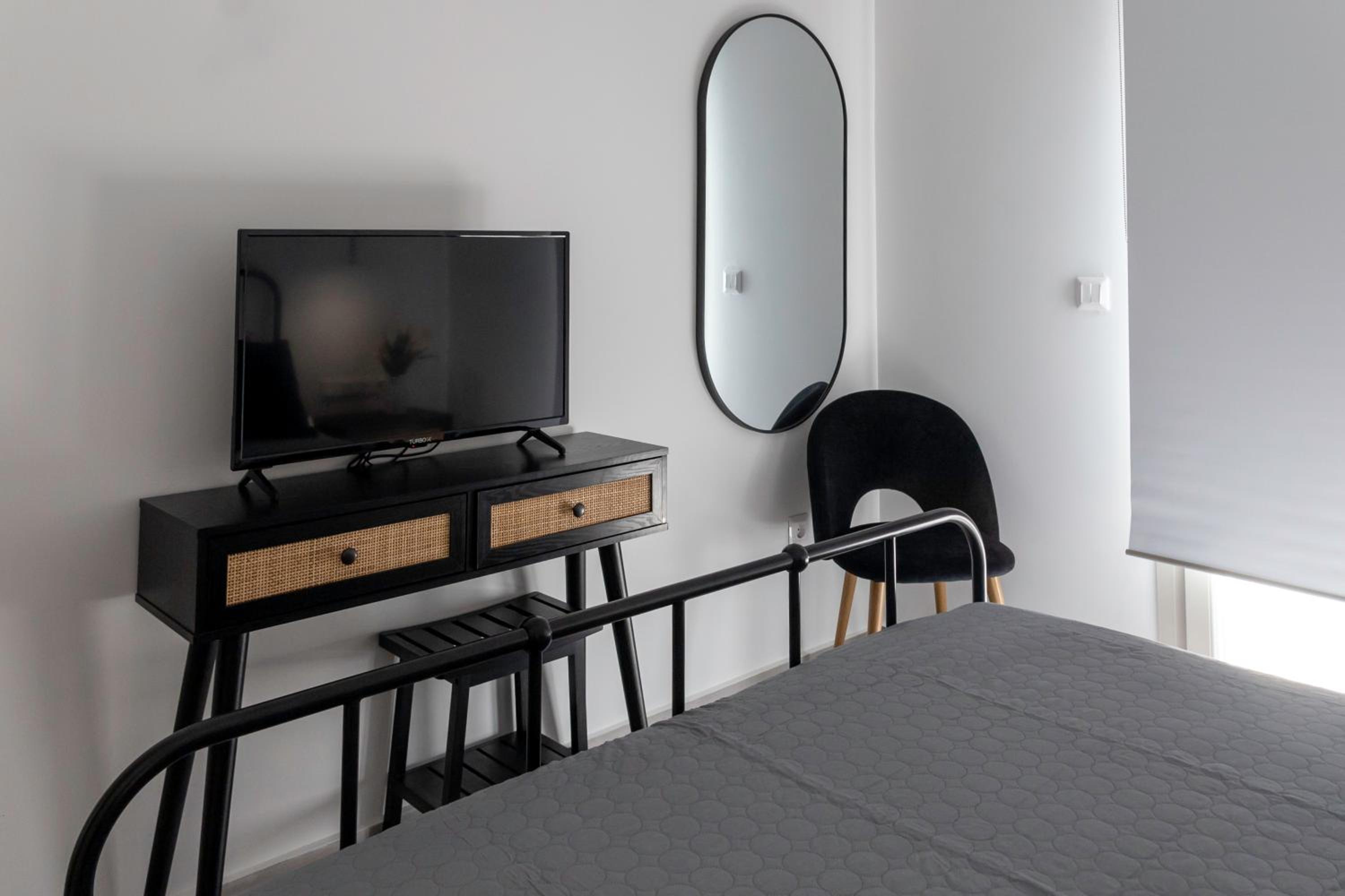 Two-Bedroom Apartment - Oceanfront  photo 2