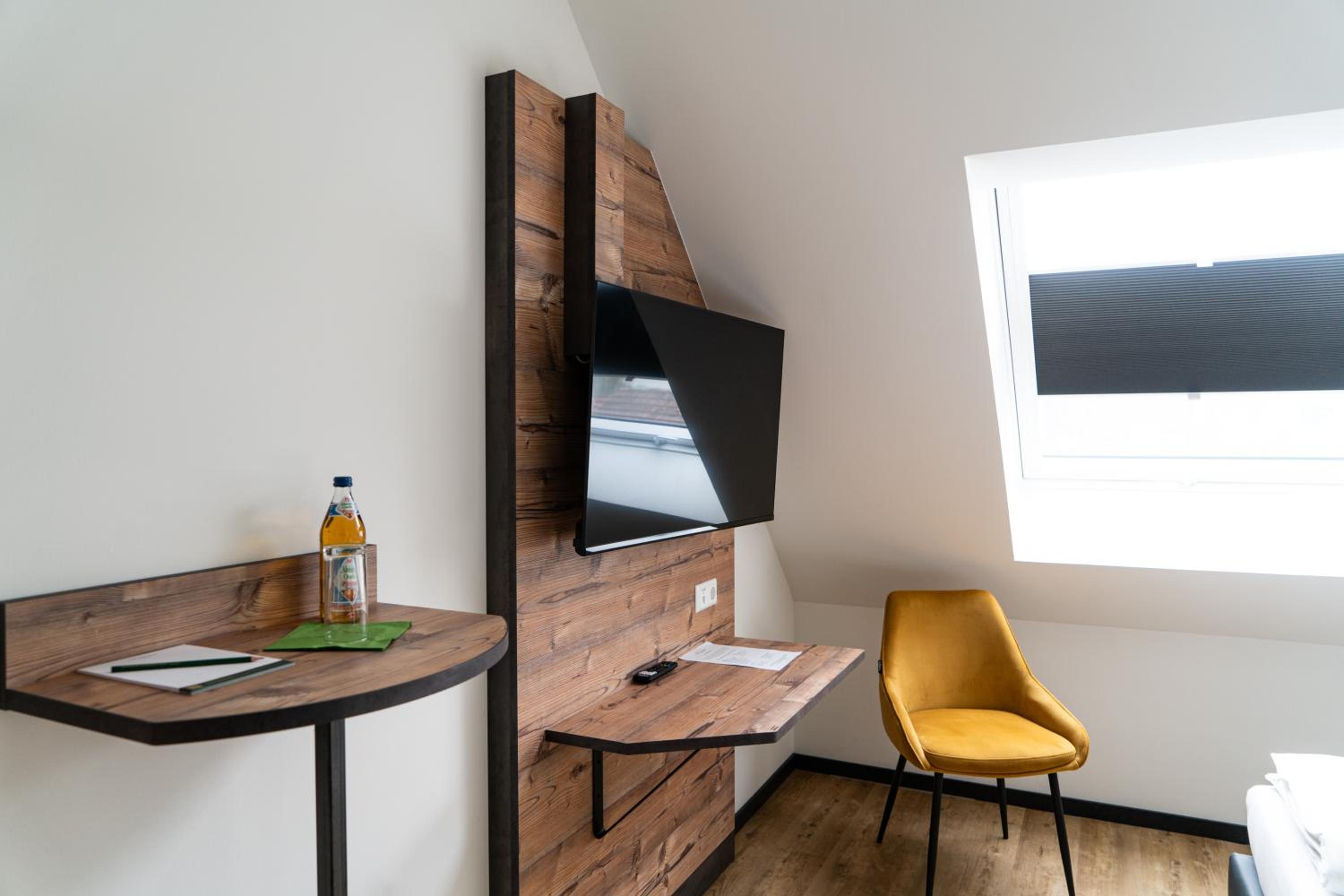 Economy Single Room