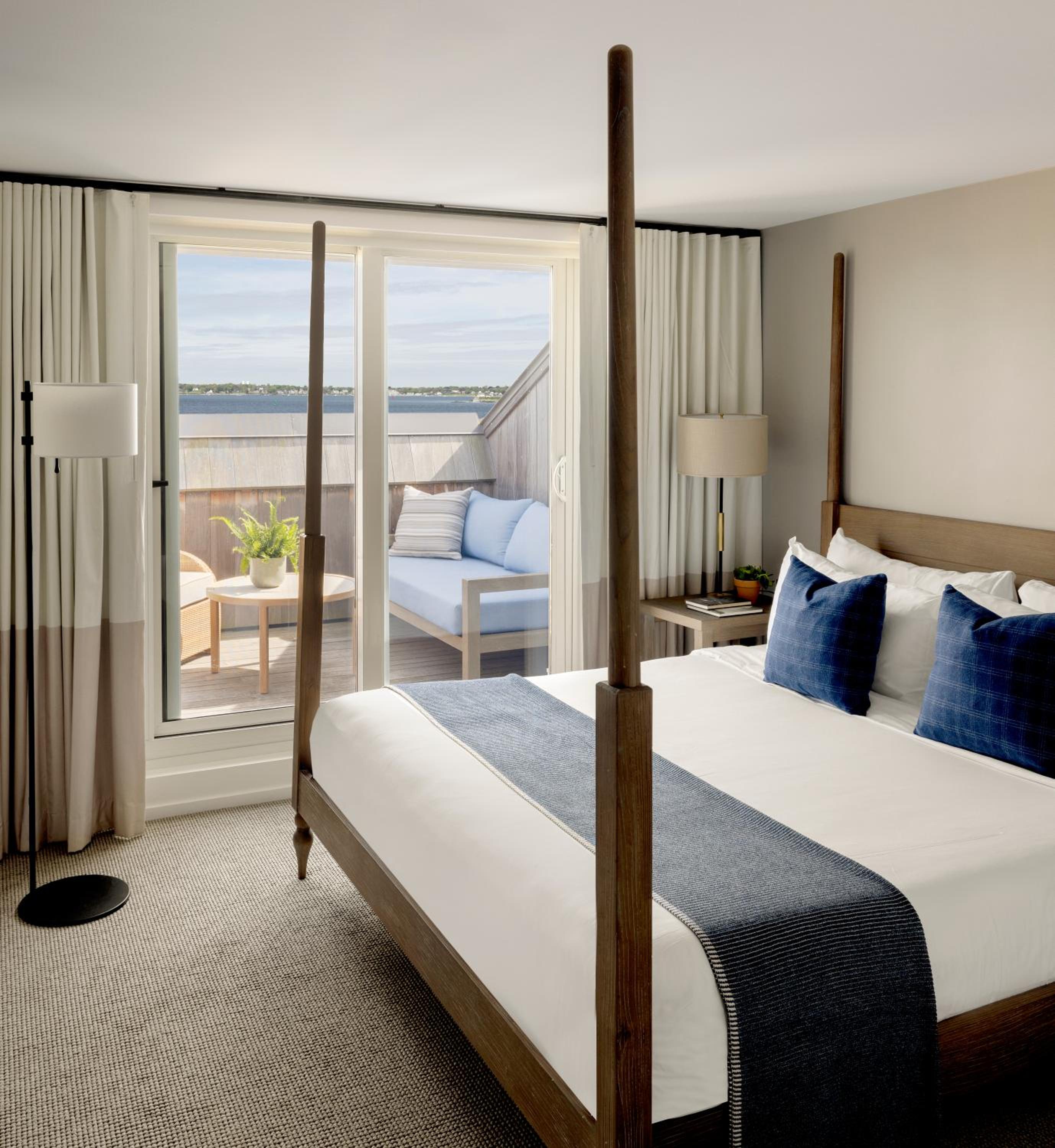 King Room with Balcony