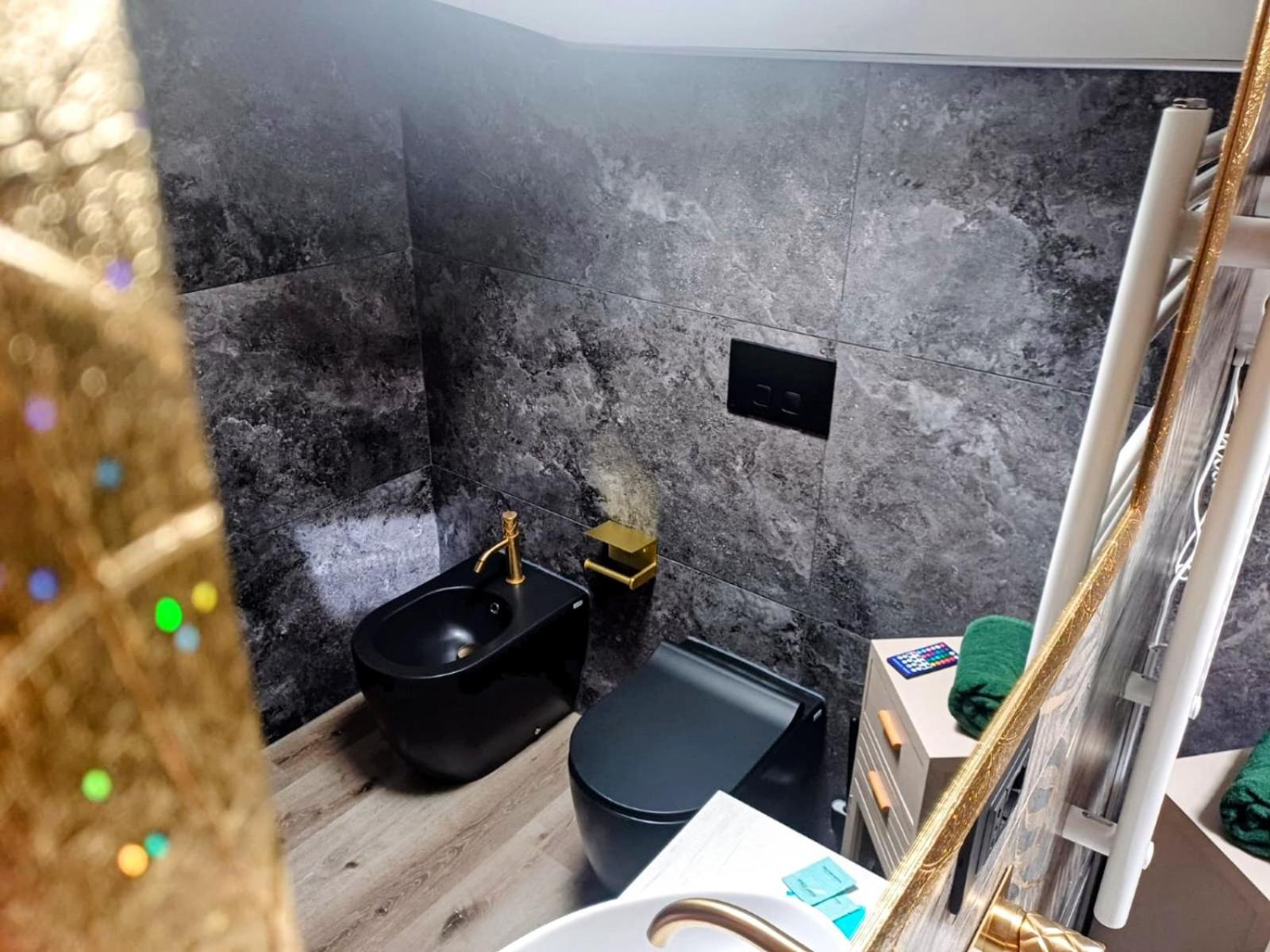 Deluxe Double or Twin Room with Spa Bath photo 3