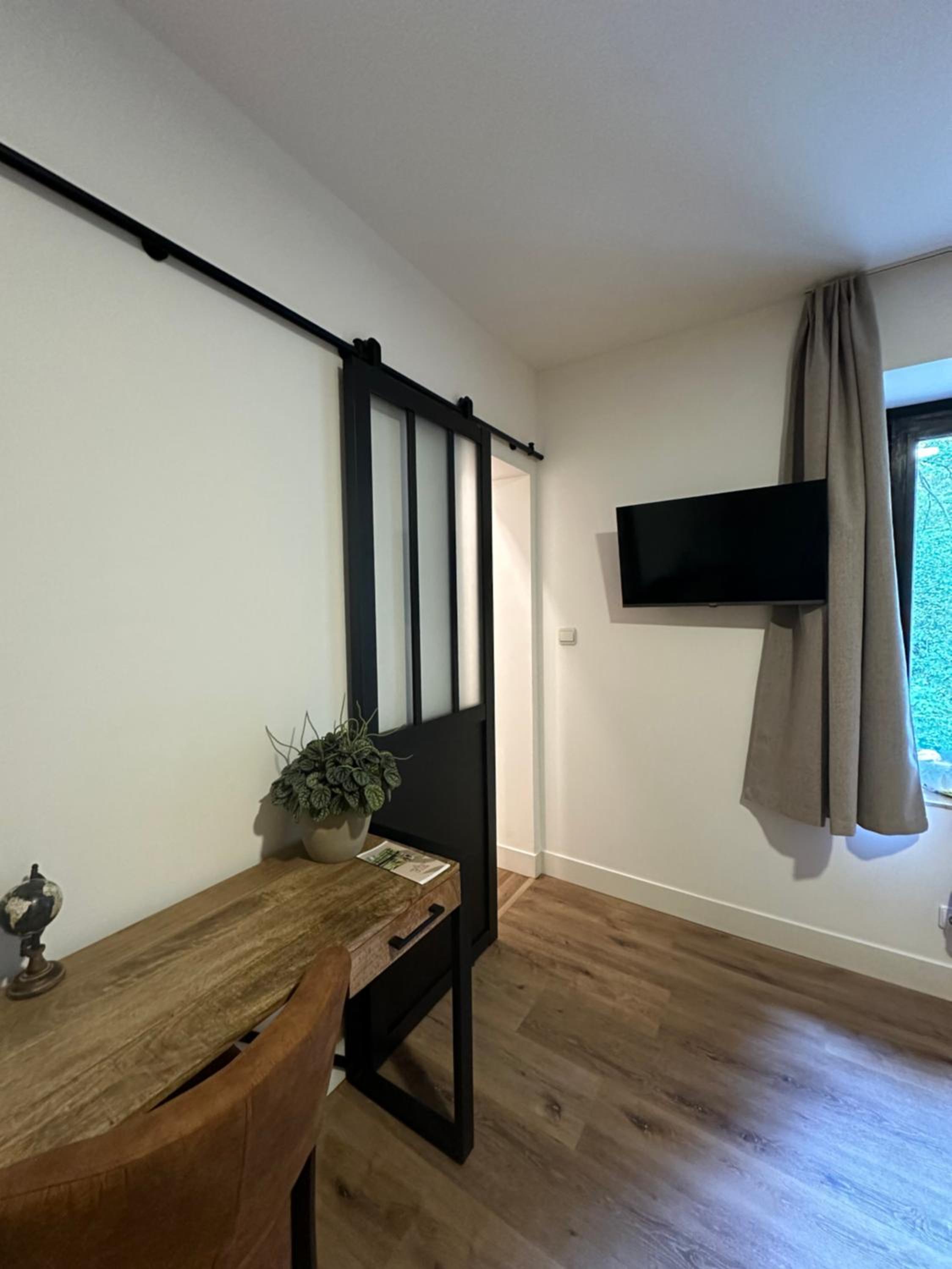 Double Room with Private Bathroom photo 2