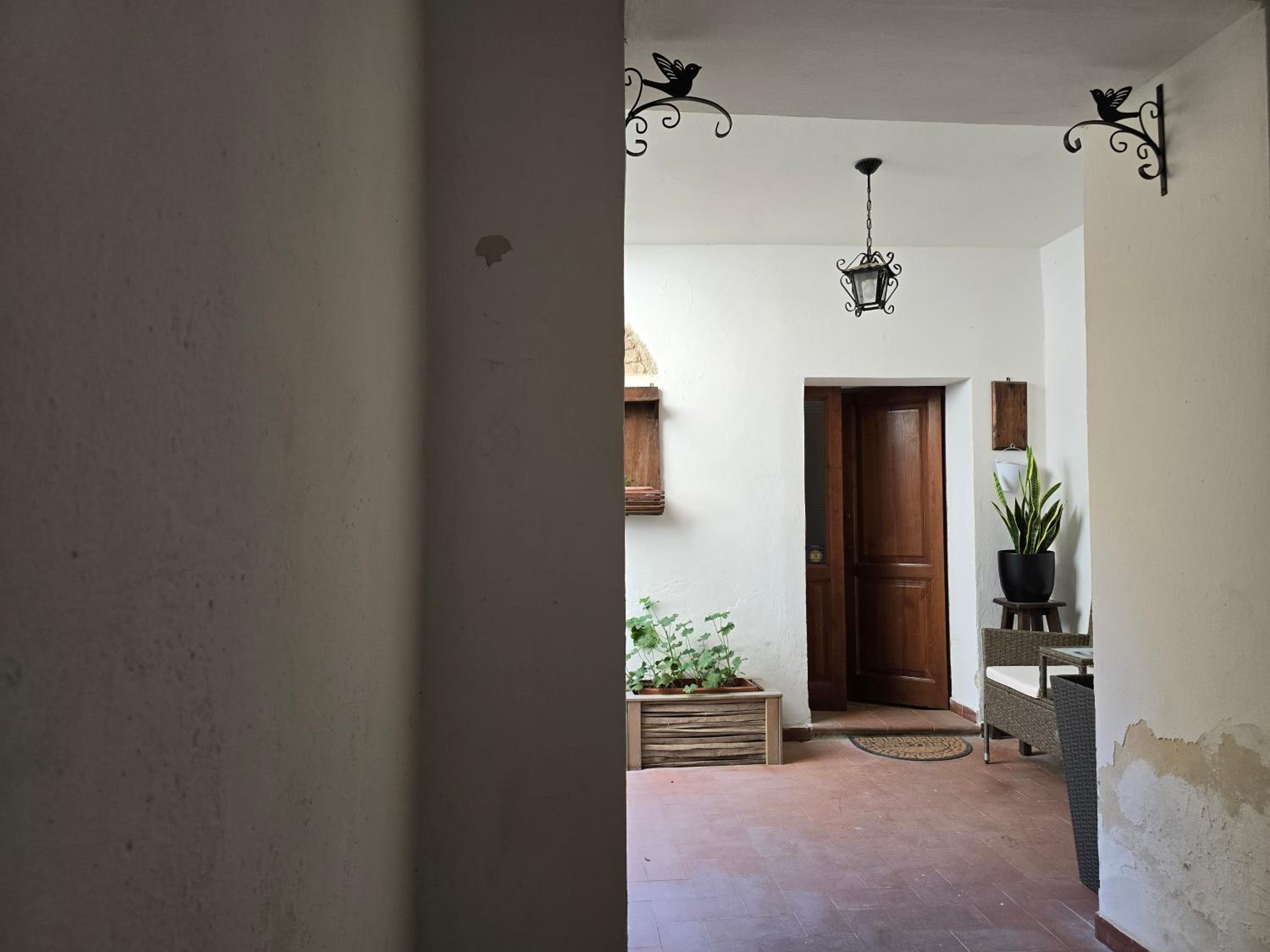 One-Bedroom Apartment - Photo 18