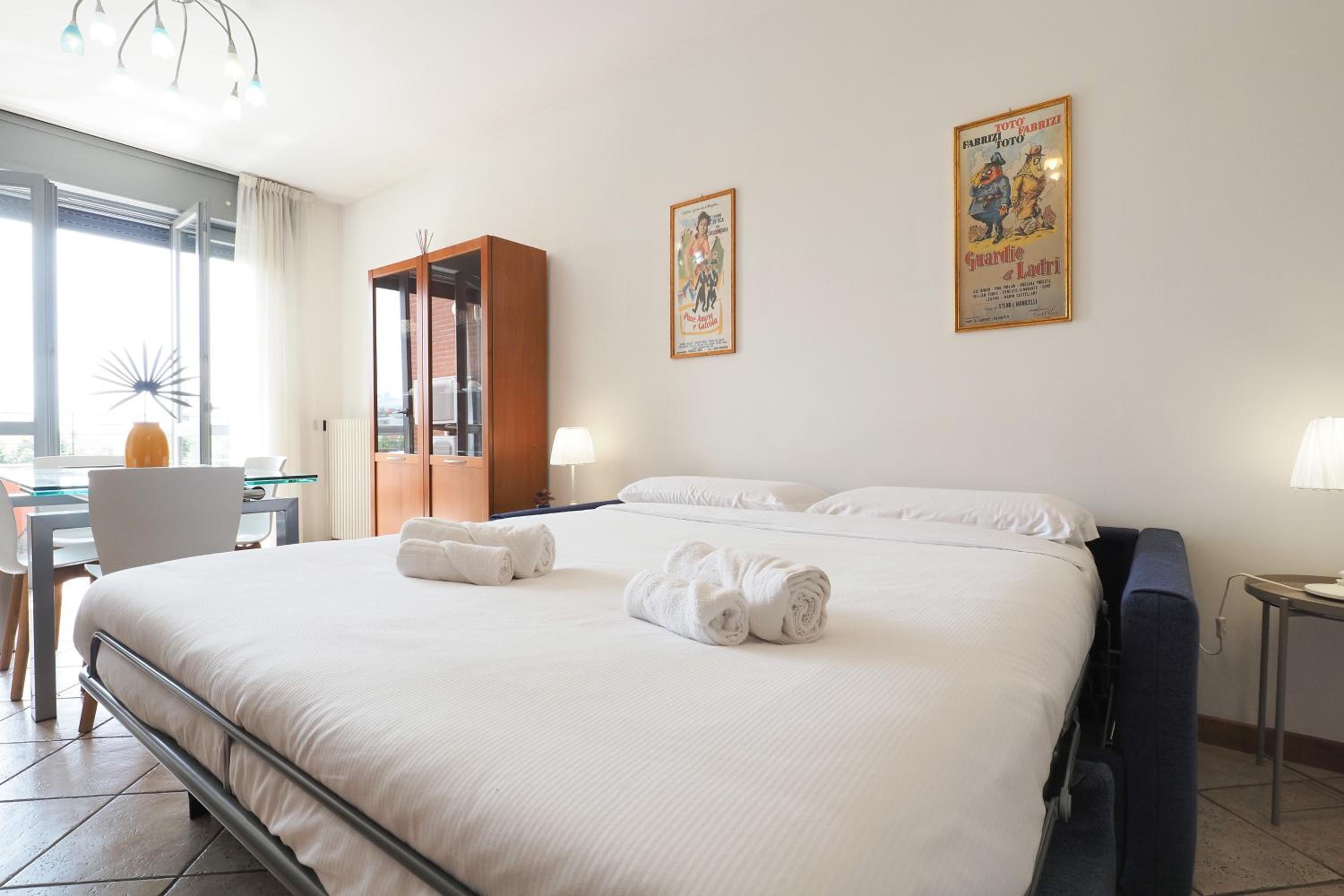 One-Bedroom Apartment