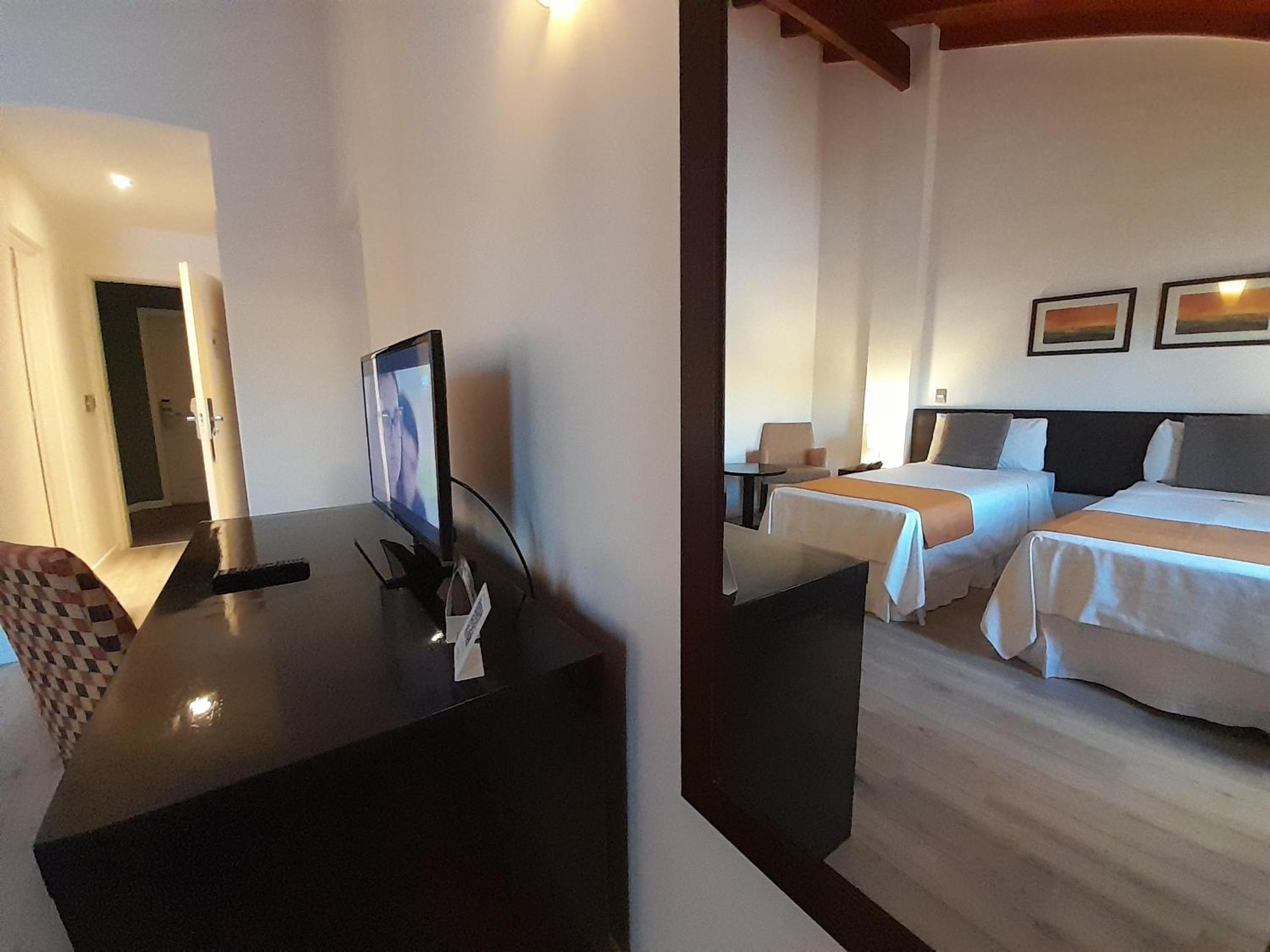 Standard Twin Room photo 1