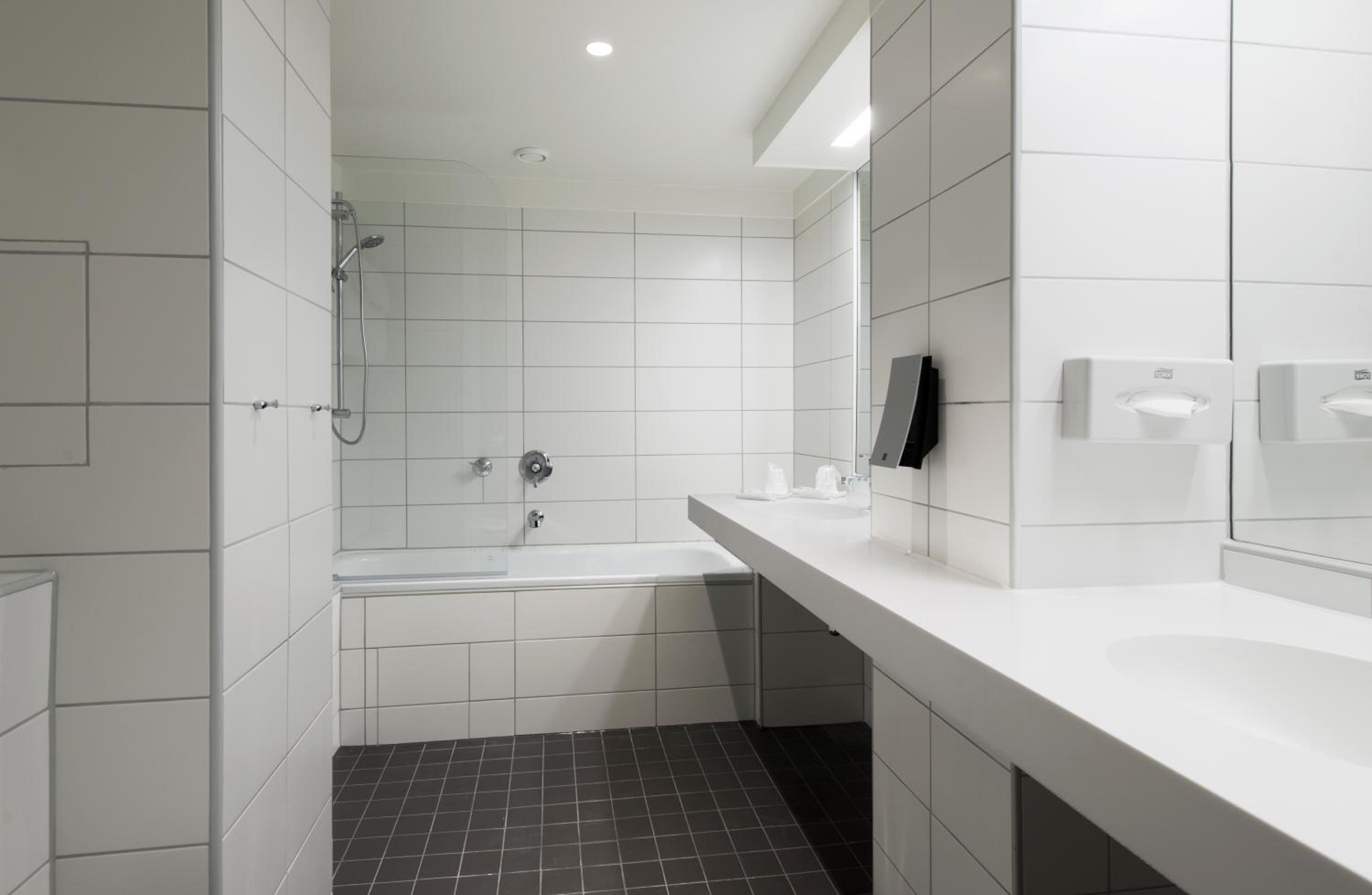 Business Double or Twin Room - Photo 24