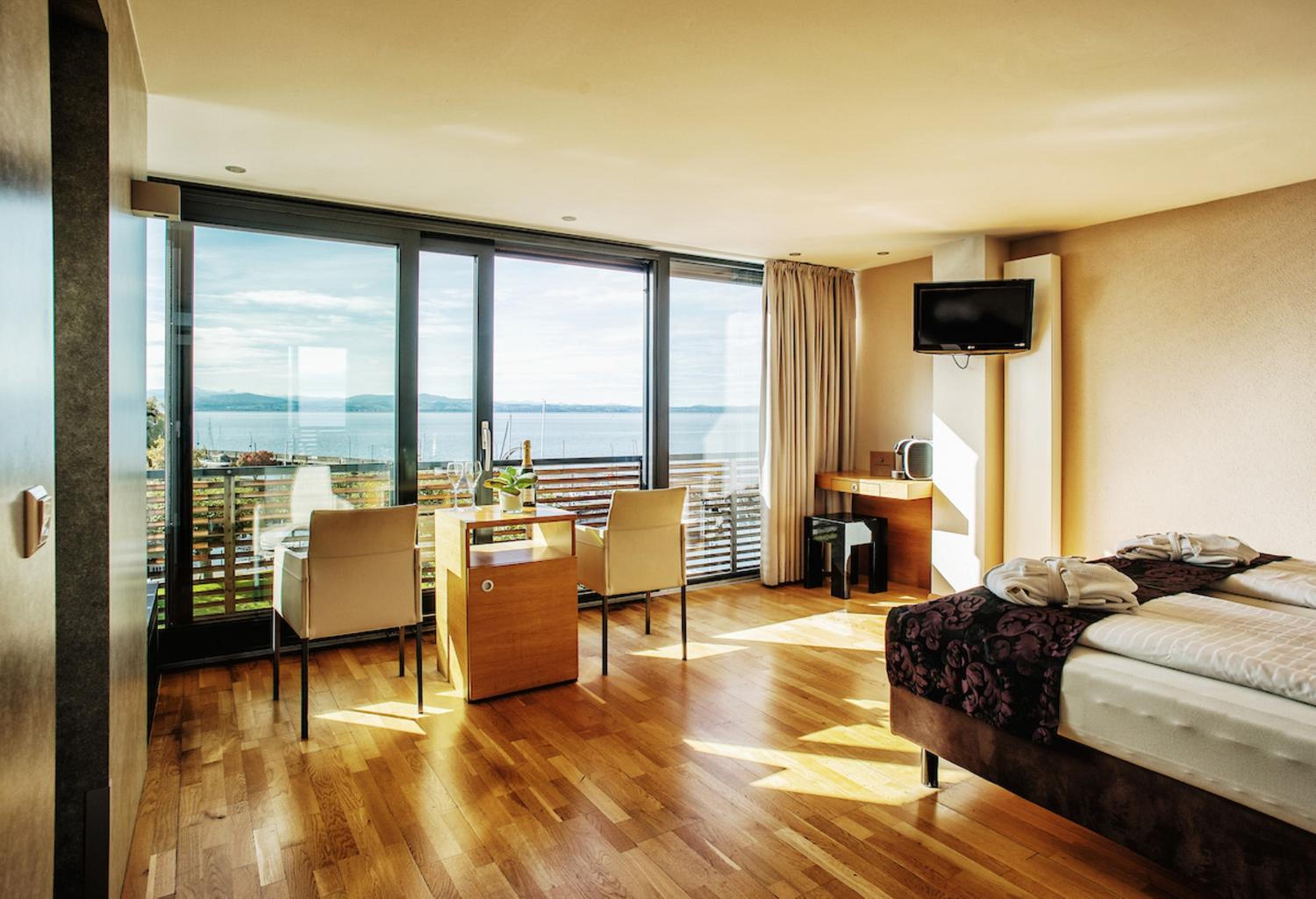 Junior Suite With Lake View