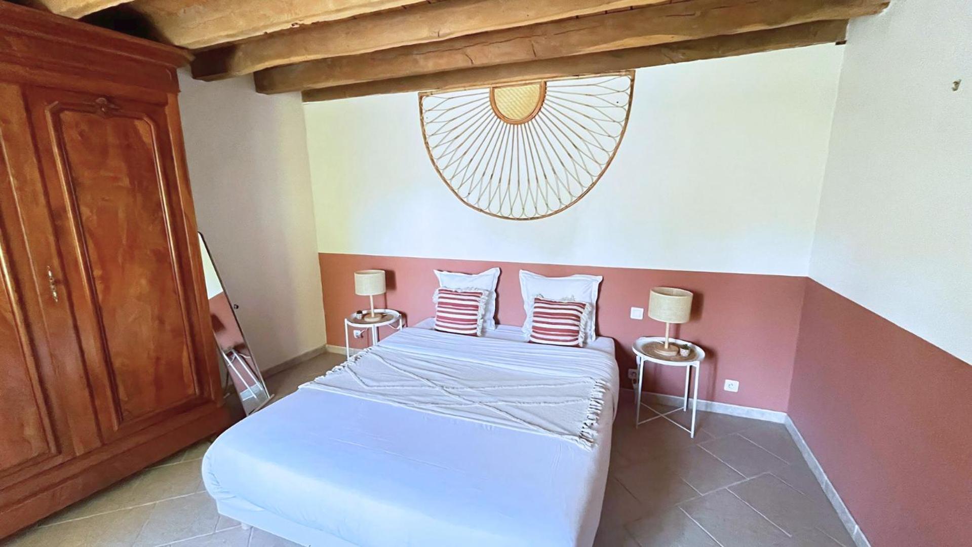 Queen Room with Garden View