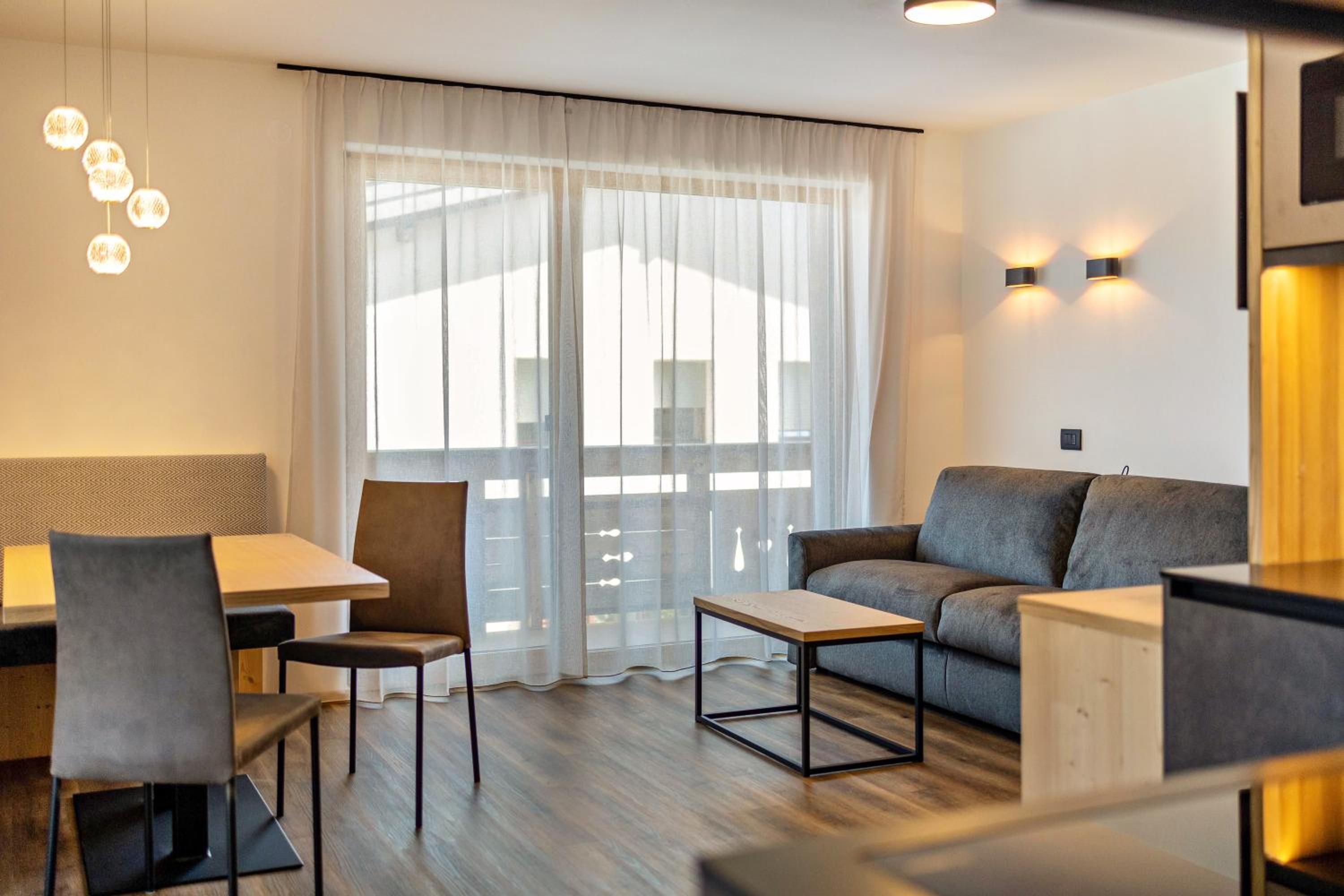 Superior One-Bedroom Apartment With Balcony