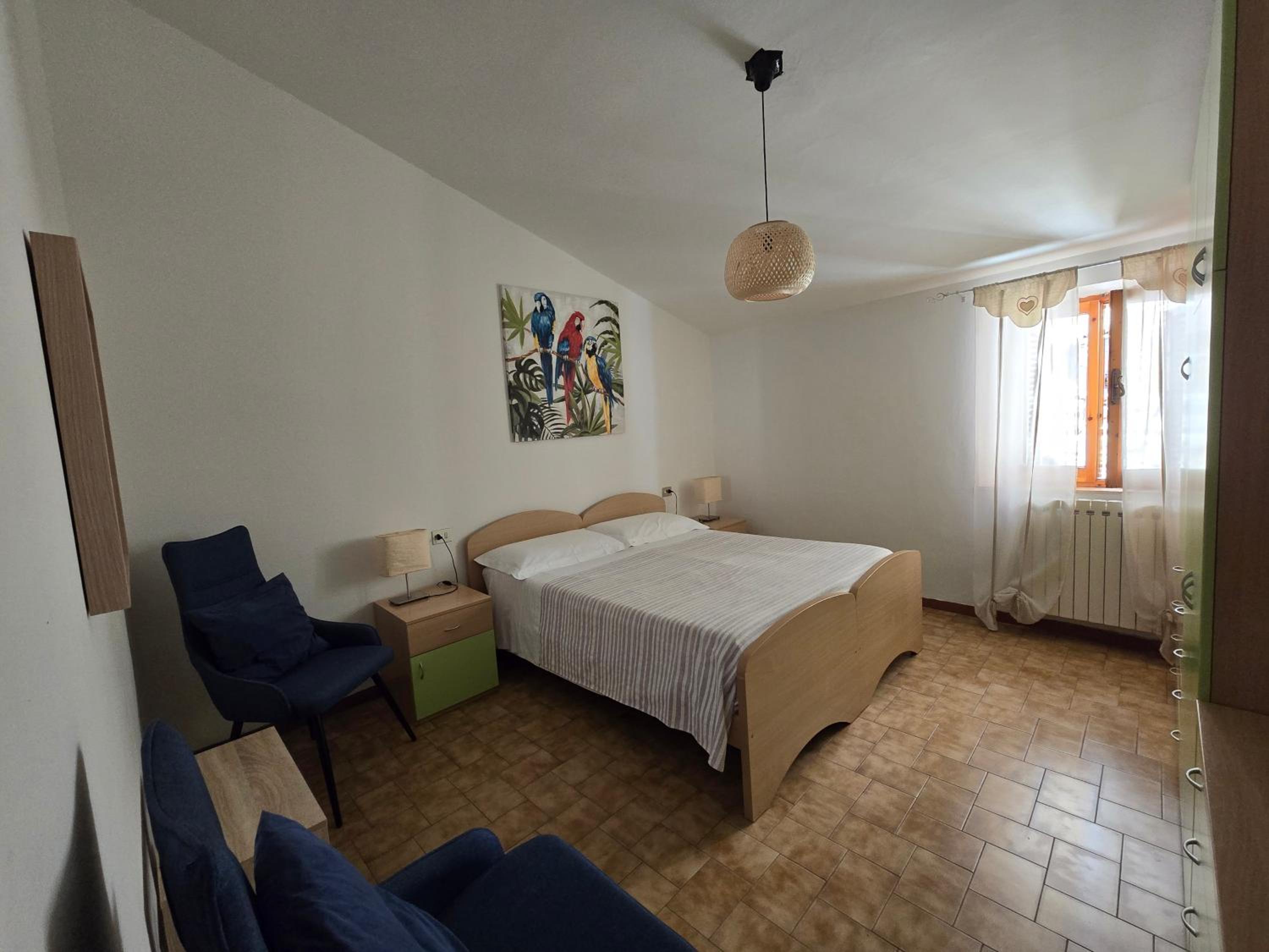 One-Bedroom Apartment - Photo 9