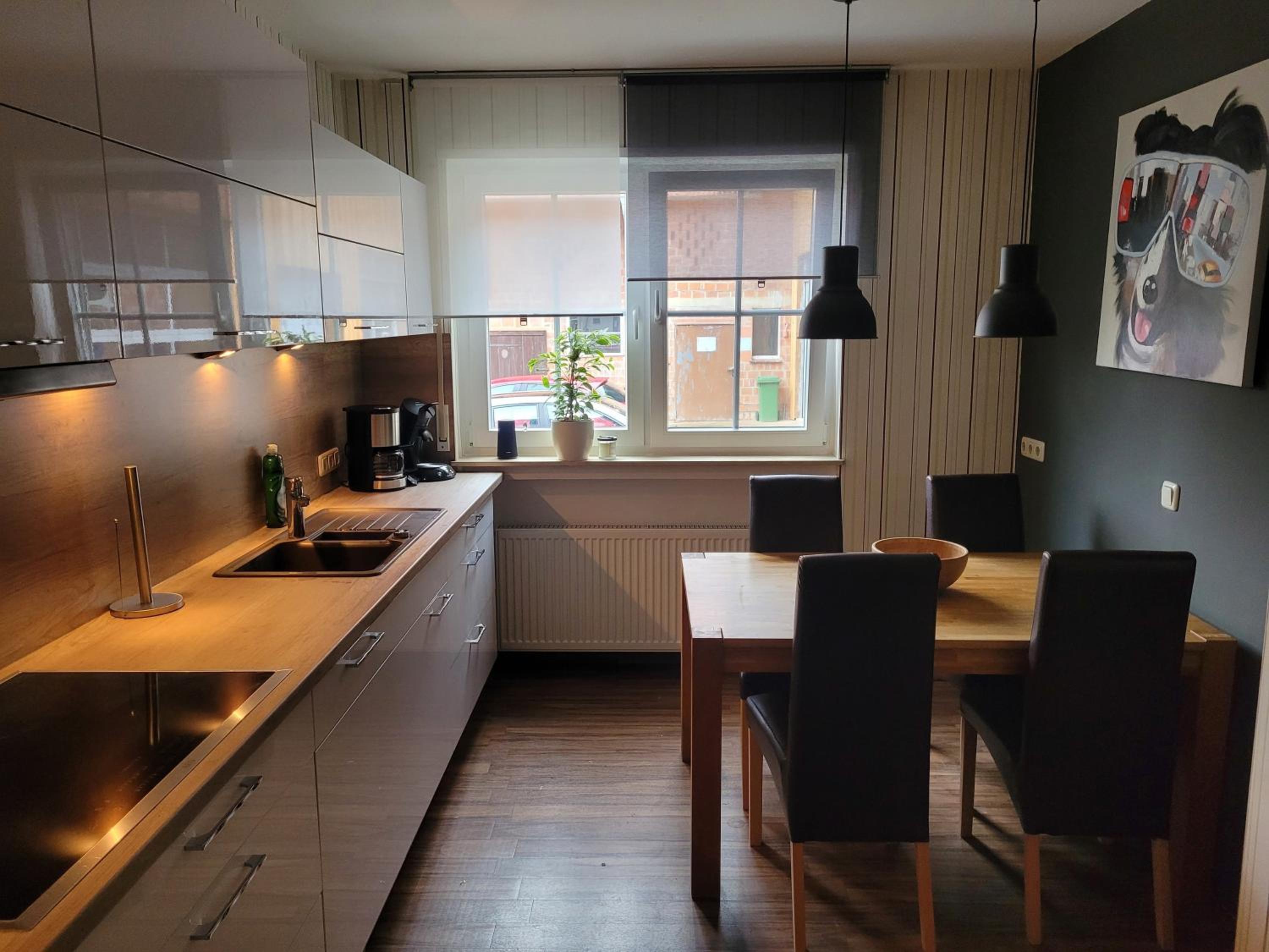 Apartment photo 2