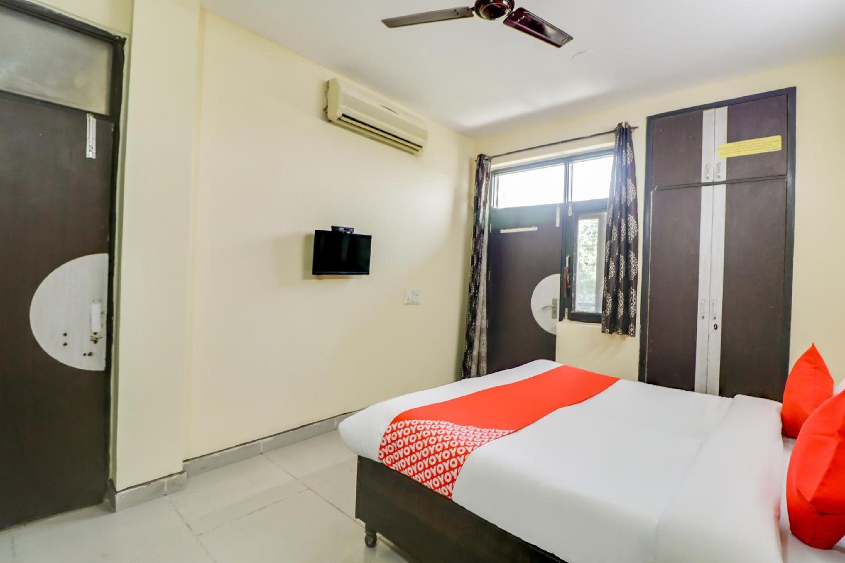Small Double Room