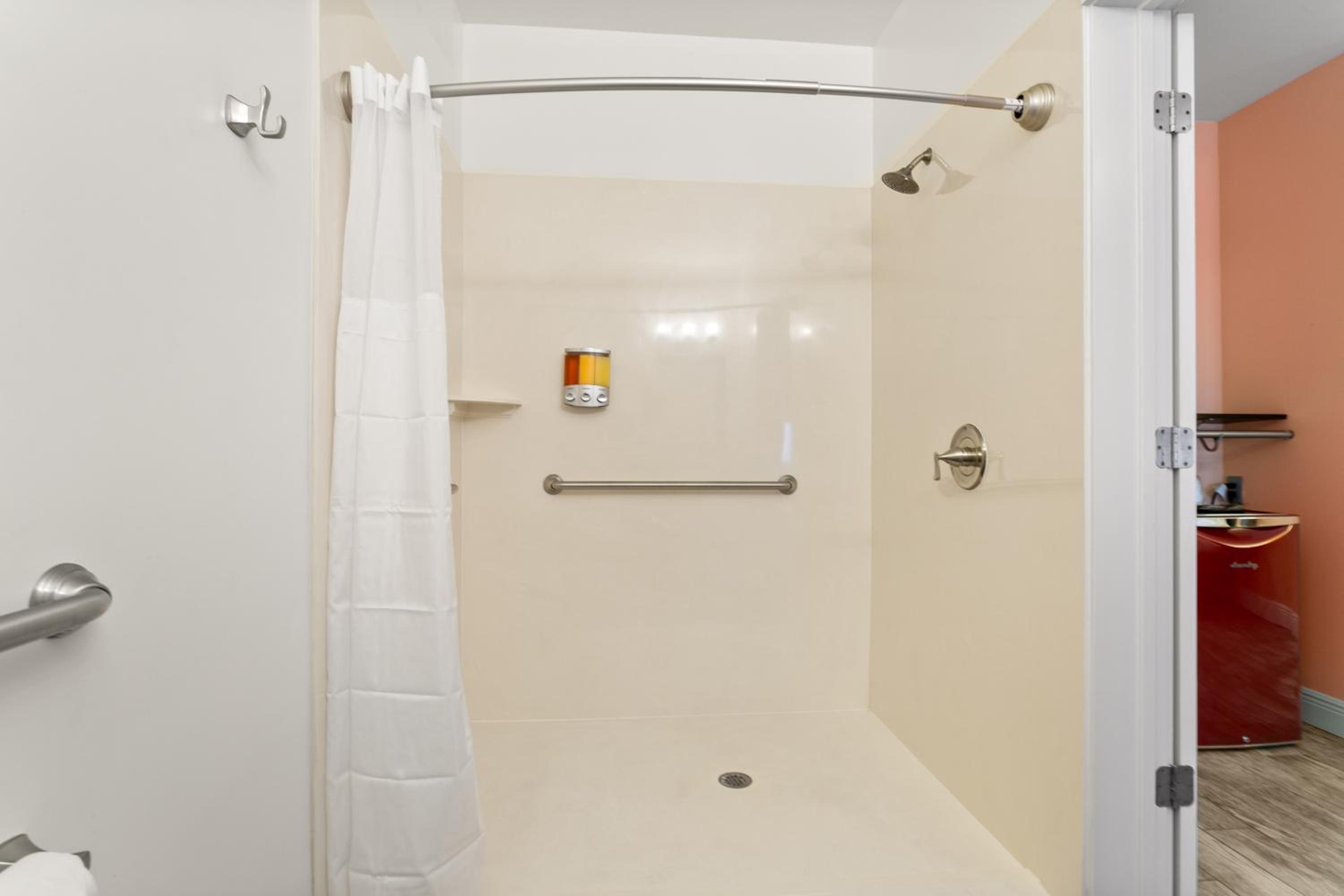 The Iris Motel, Billede 7