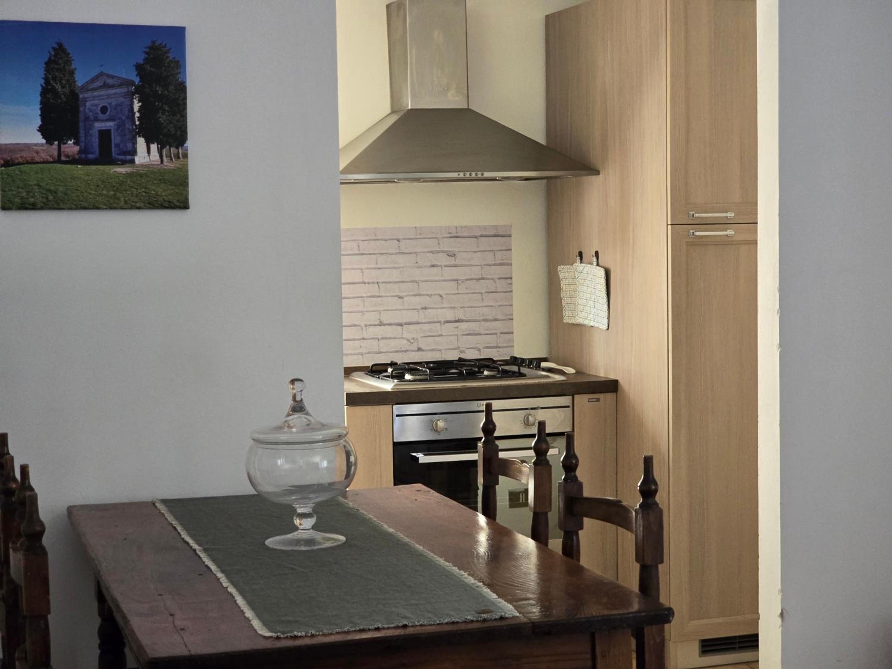 One-Bedroom Apartment - Photo 13
