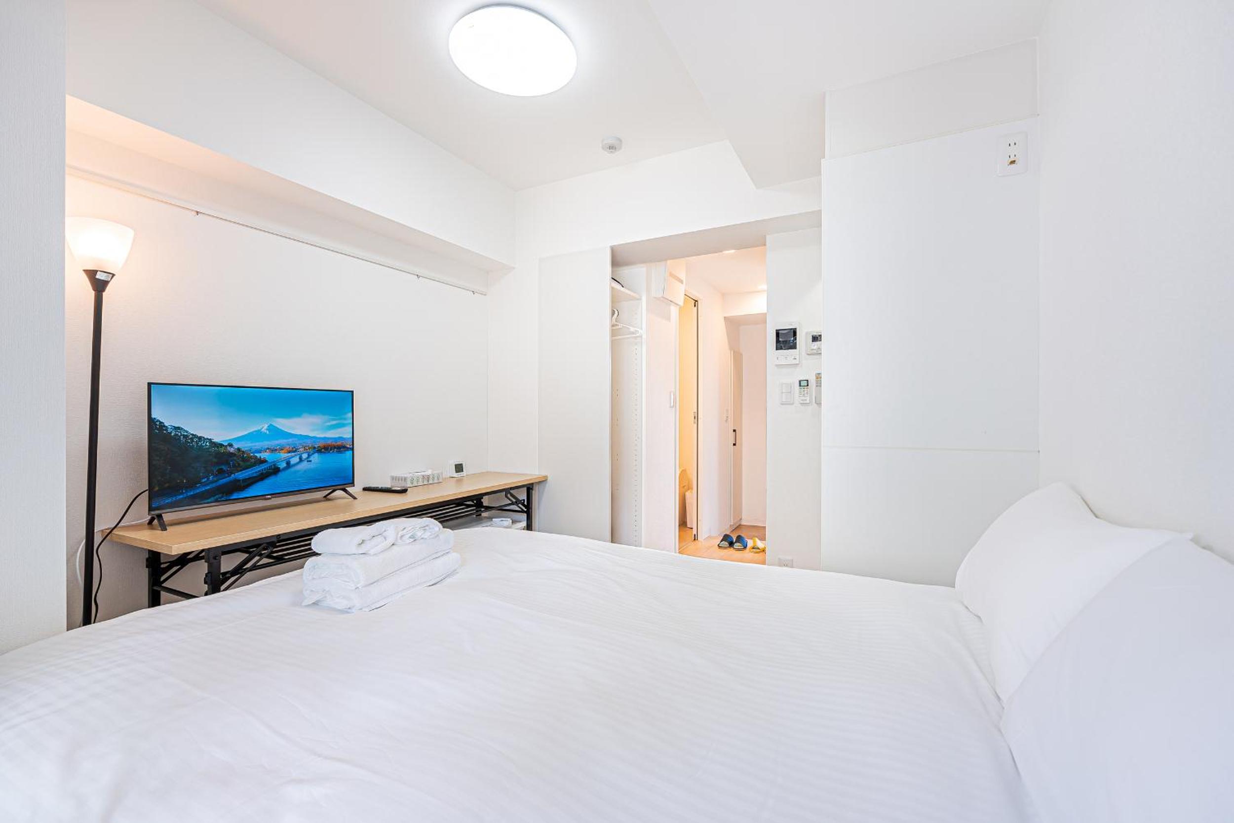 Studio with Balcony