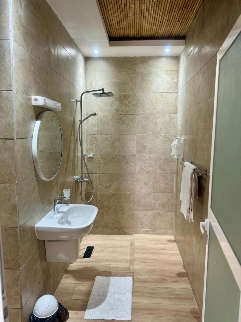 Deluxe Double Room with Balcony and Sea View photo 3