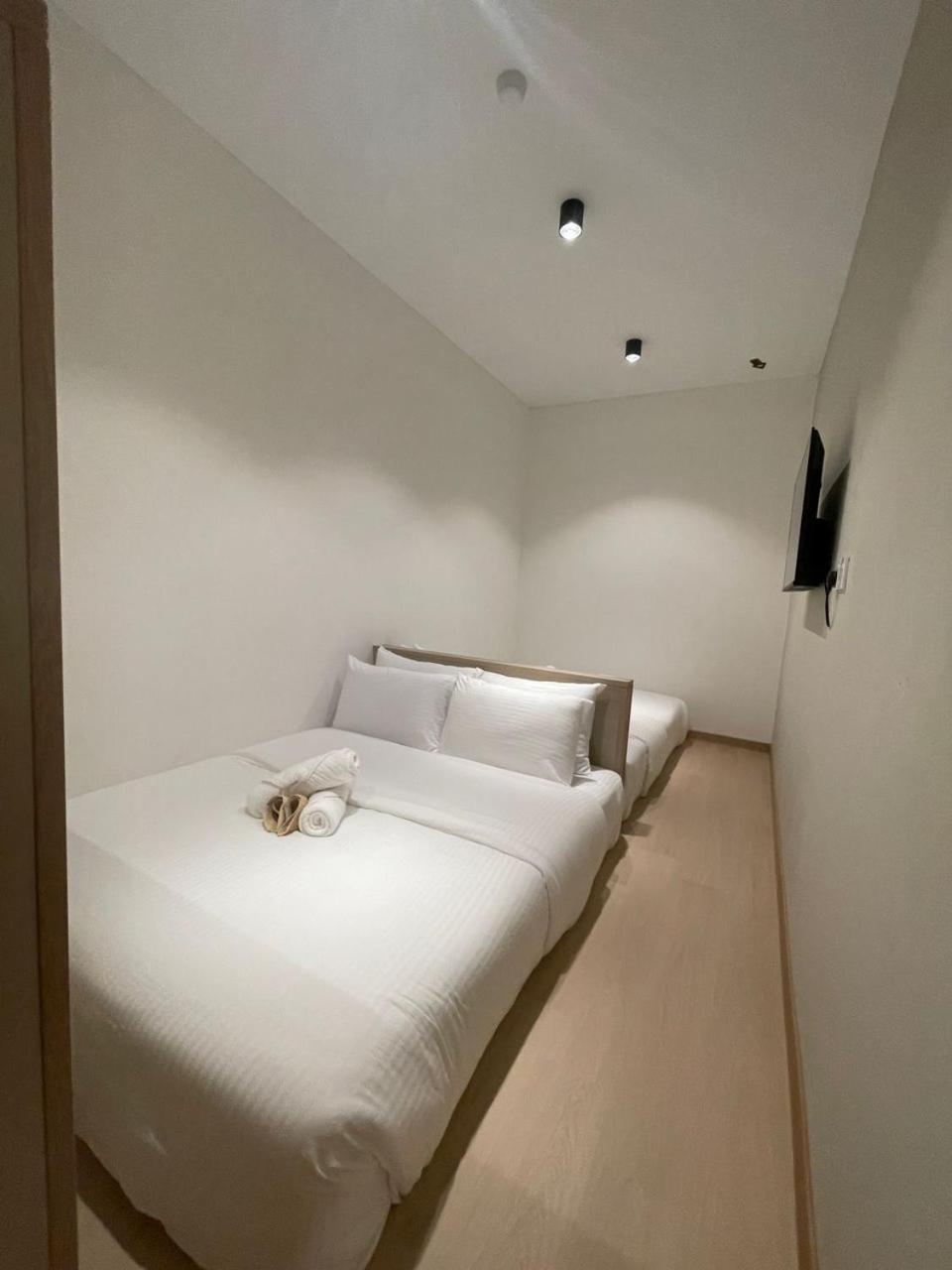Standard Family Room - Photo 2