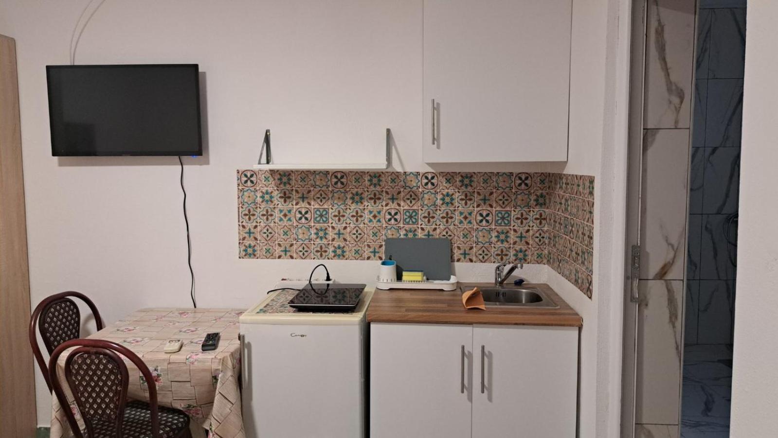 Apartment photo 3