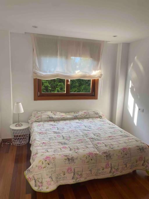 Casa de cuatro habitaciones