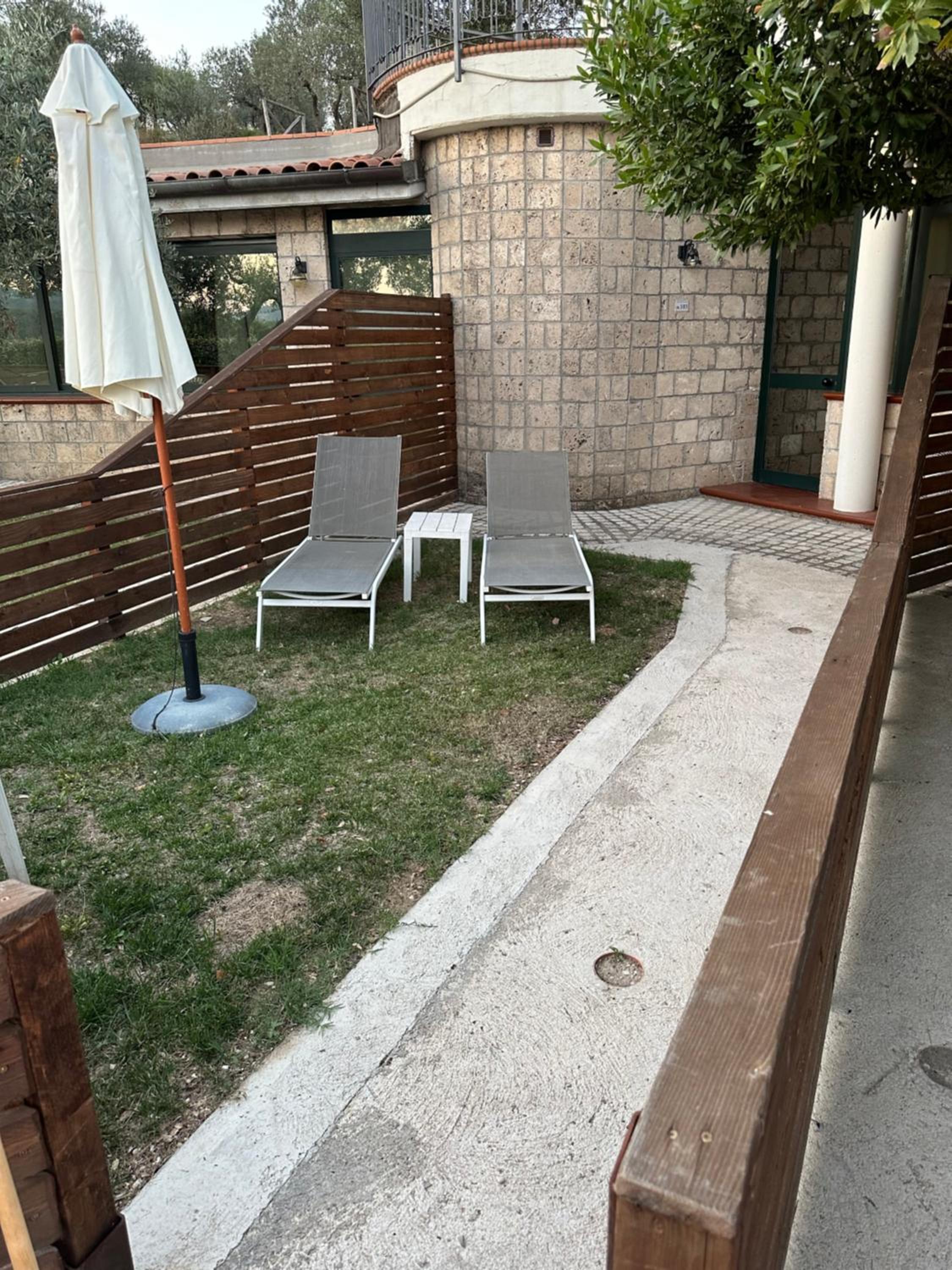 Quadruple Room with Garden View - Photo 2