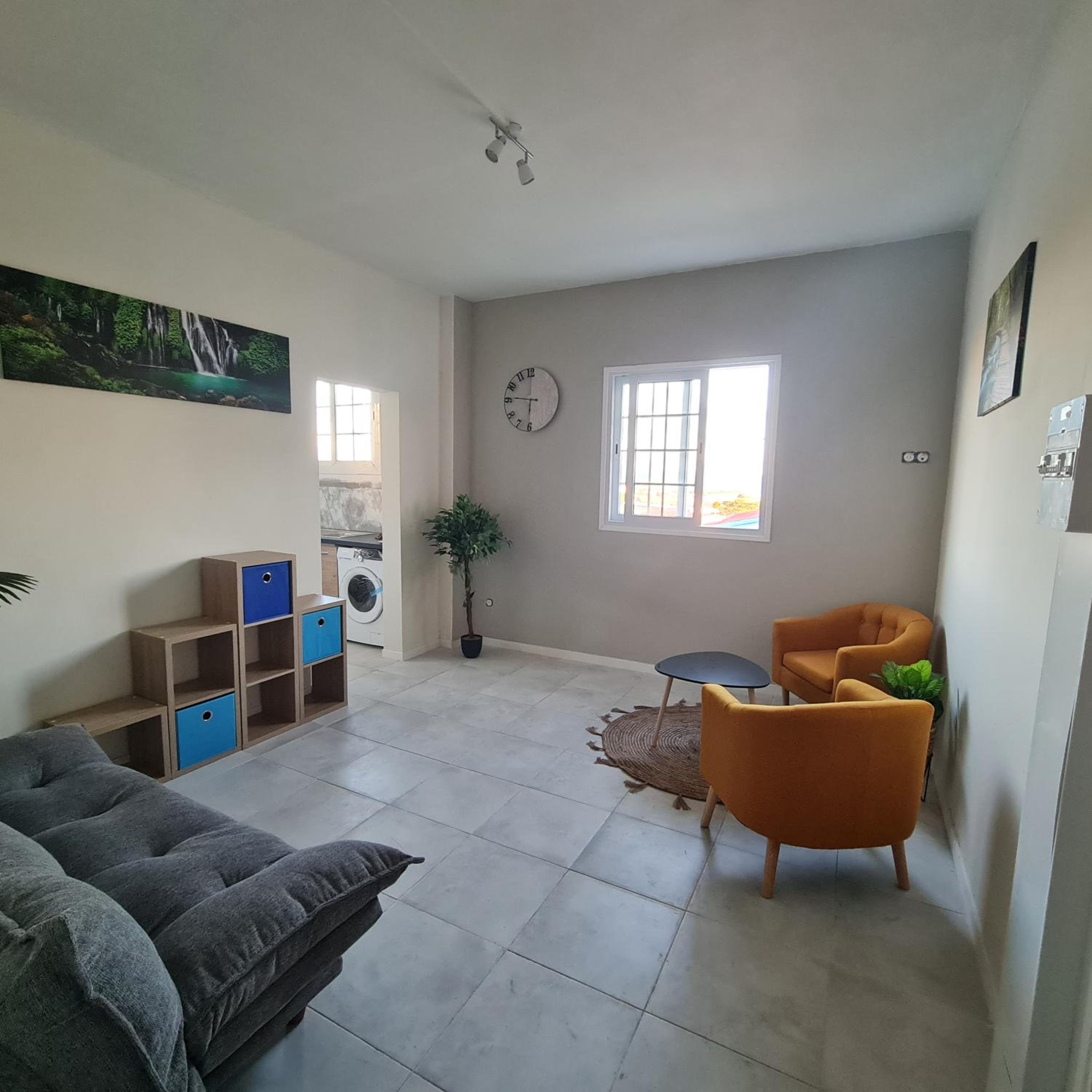 Apartment photo 1