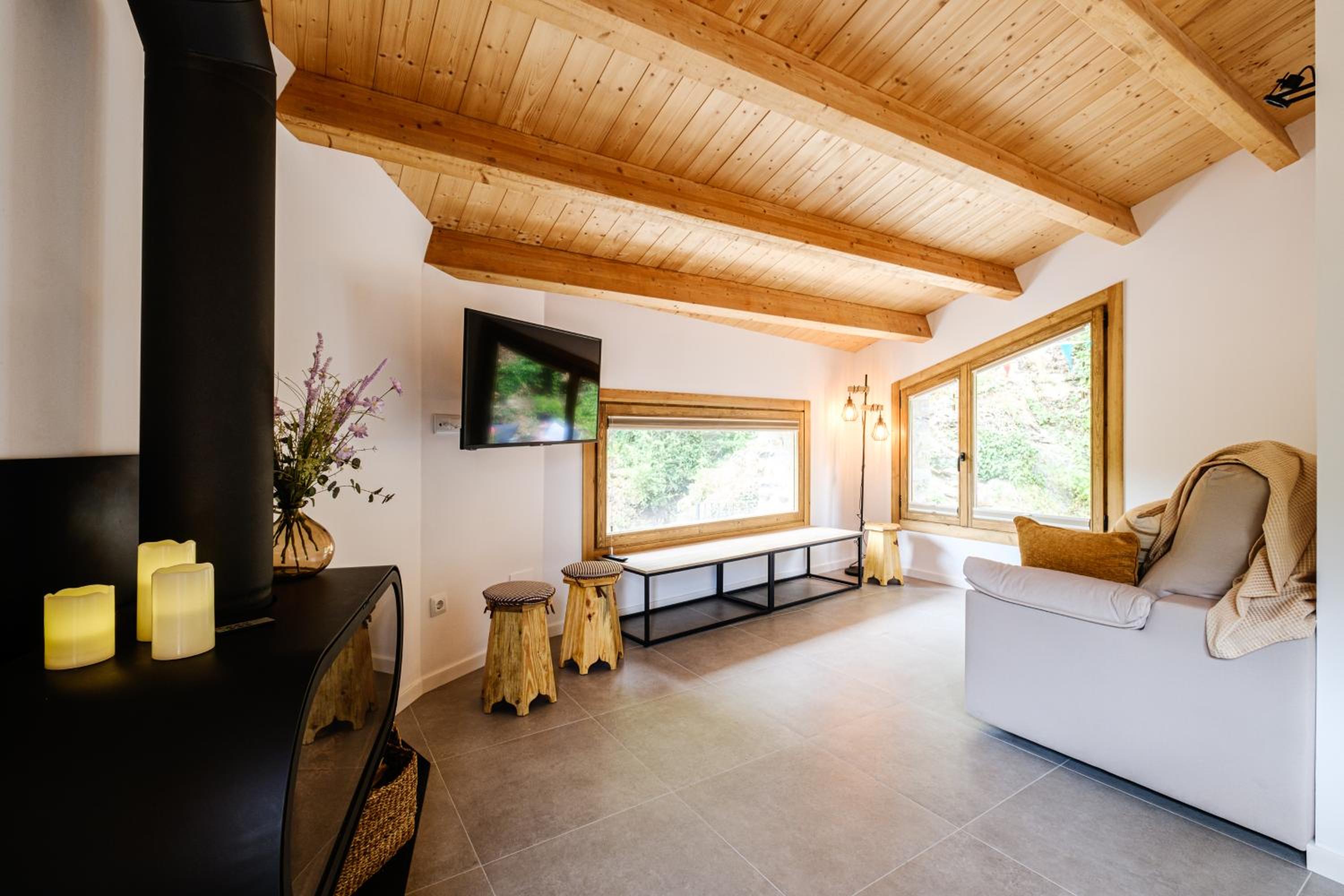Three-Bedroom Chalet photo 3