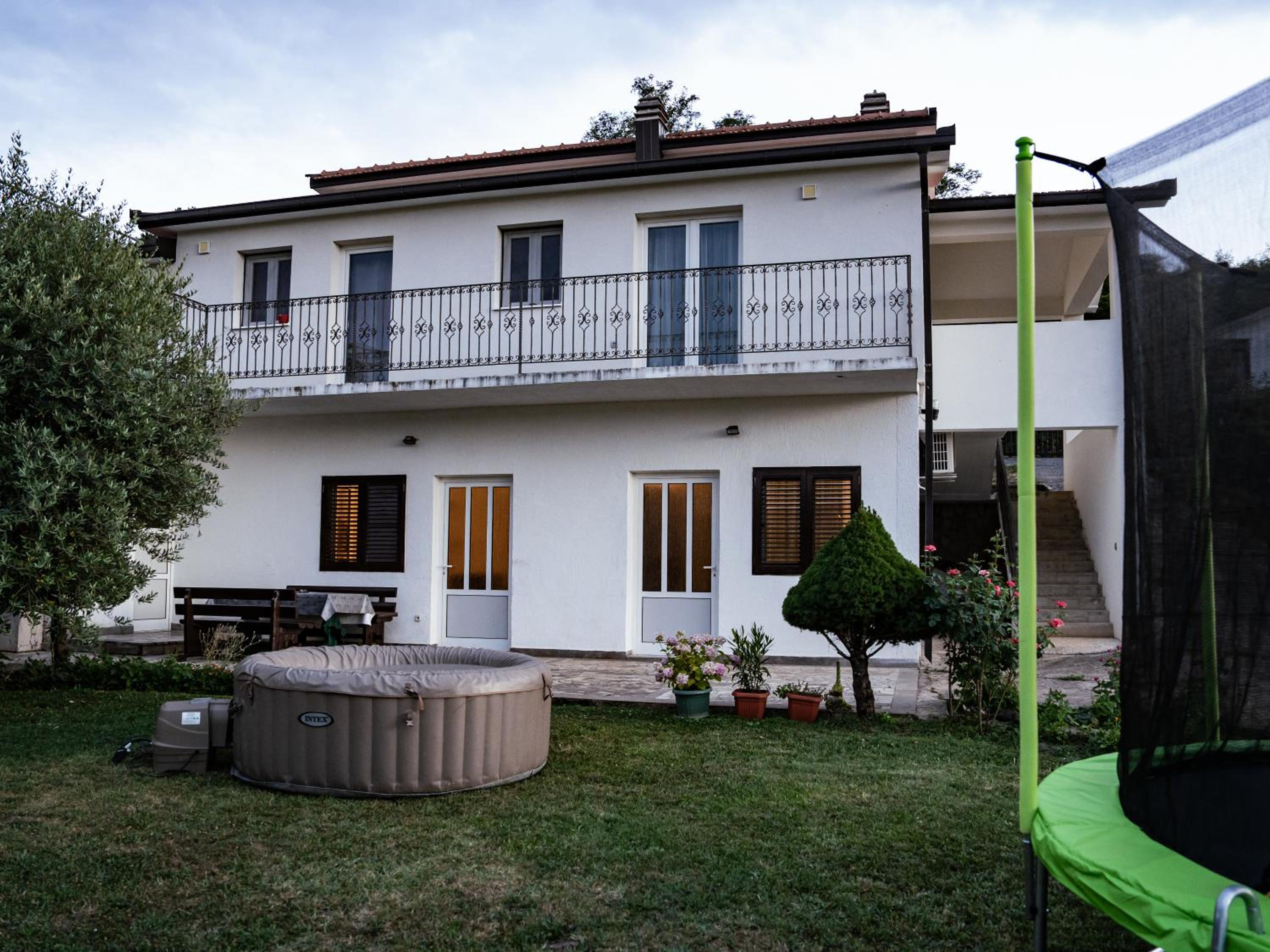 Two-Bedroom Villa - Photo 10