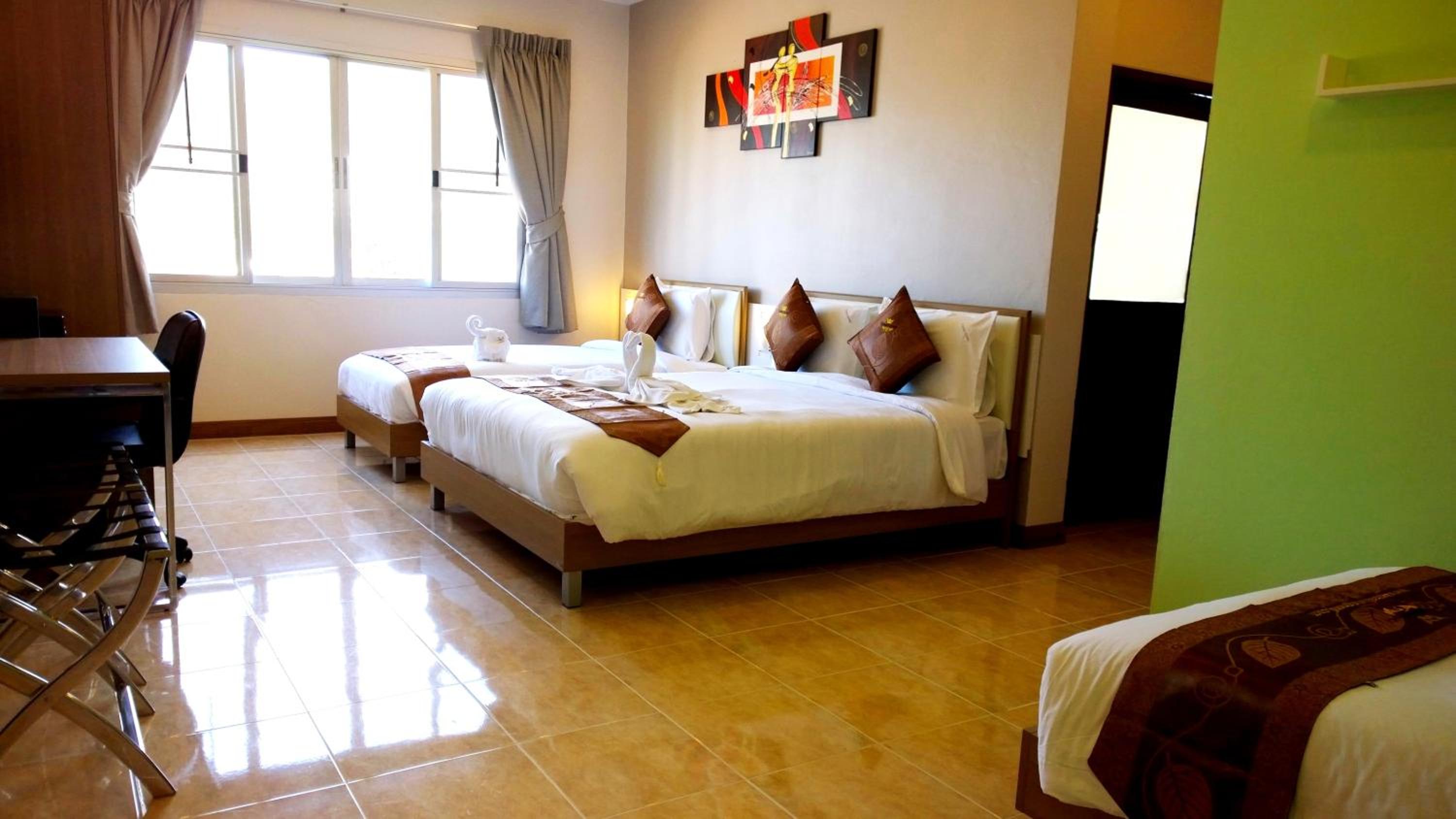 Comfort Quadruple Room - Photo 1