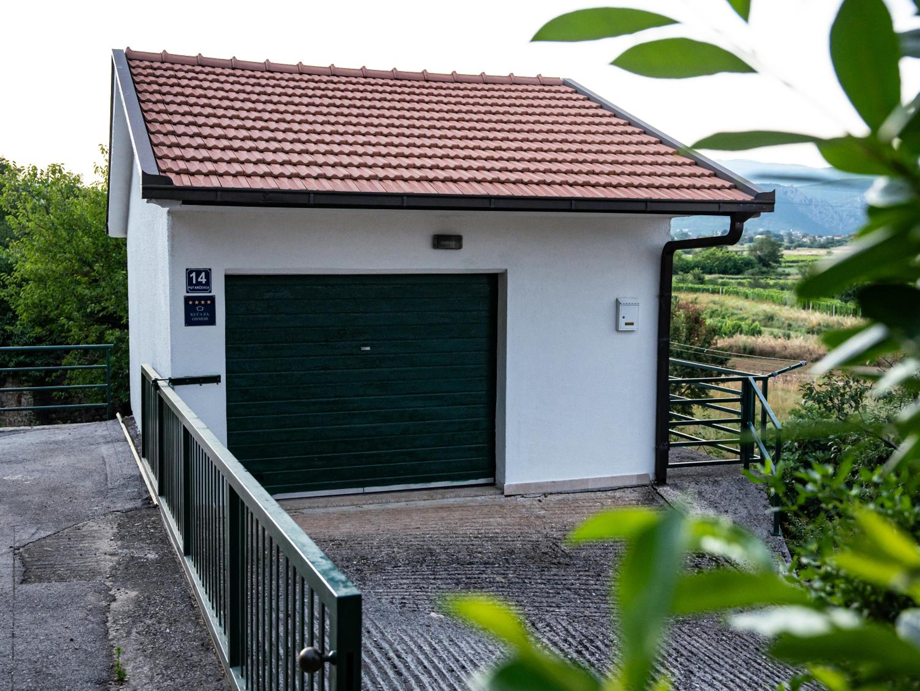 Two-Bedroom Villa - Photo 8