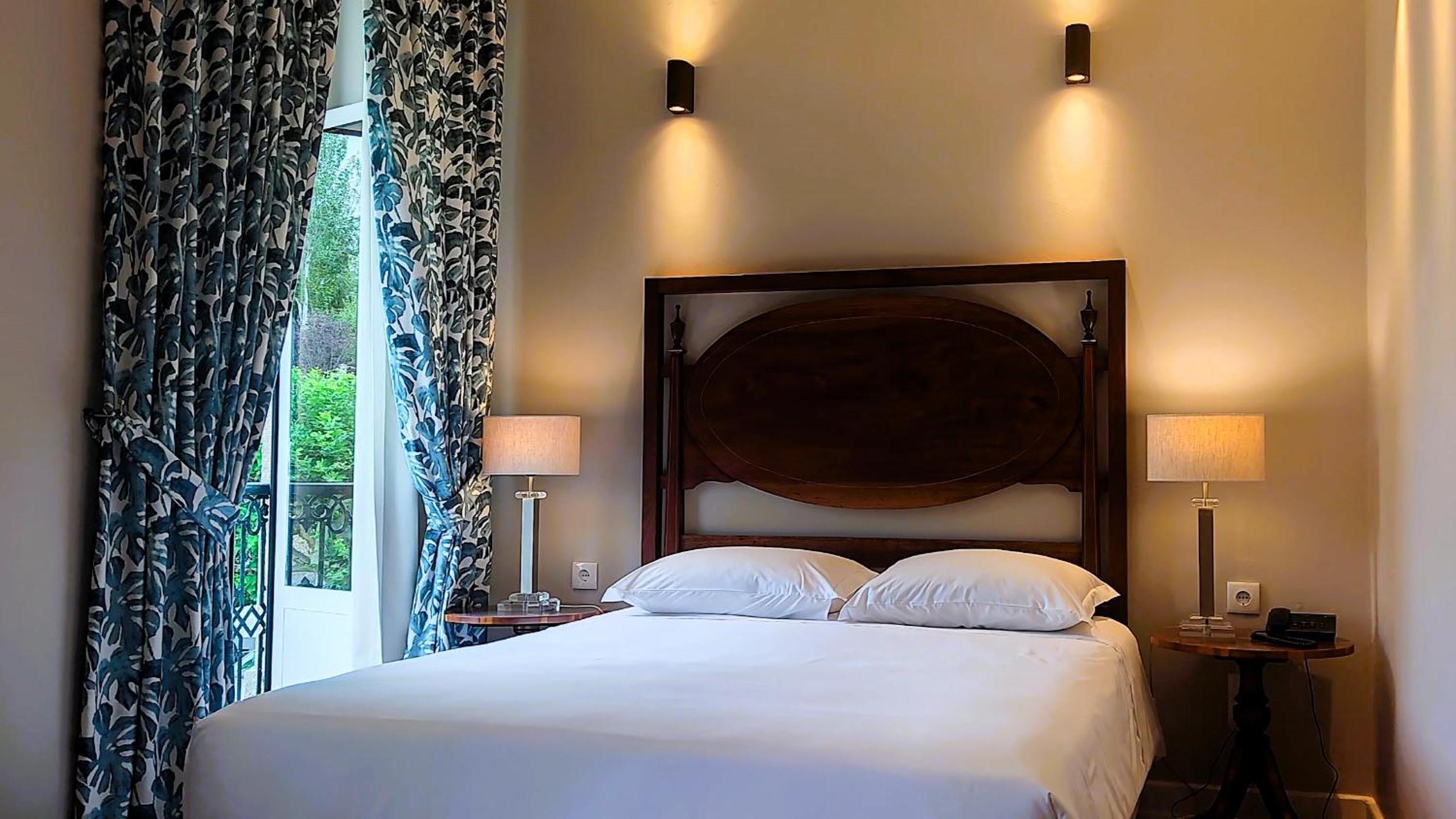 Standard Double Room - Photo 6