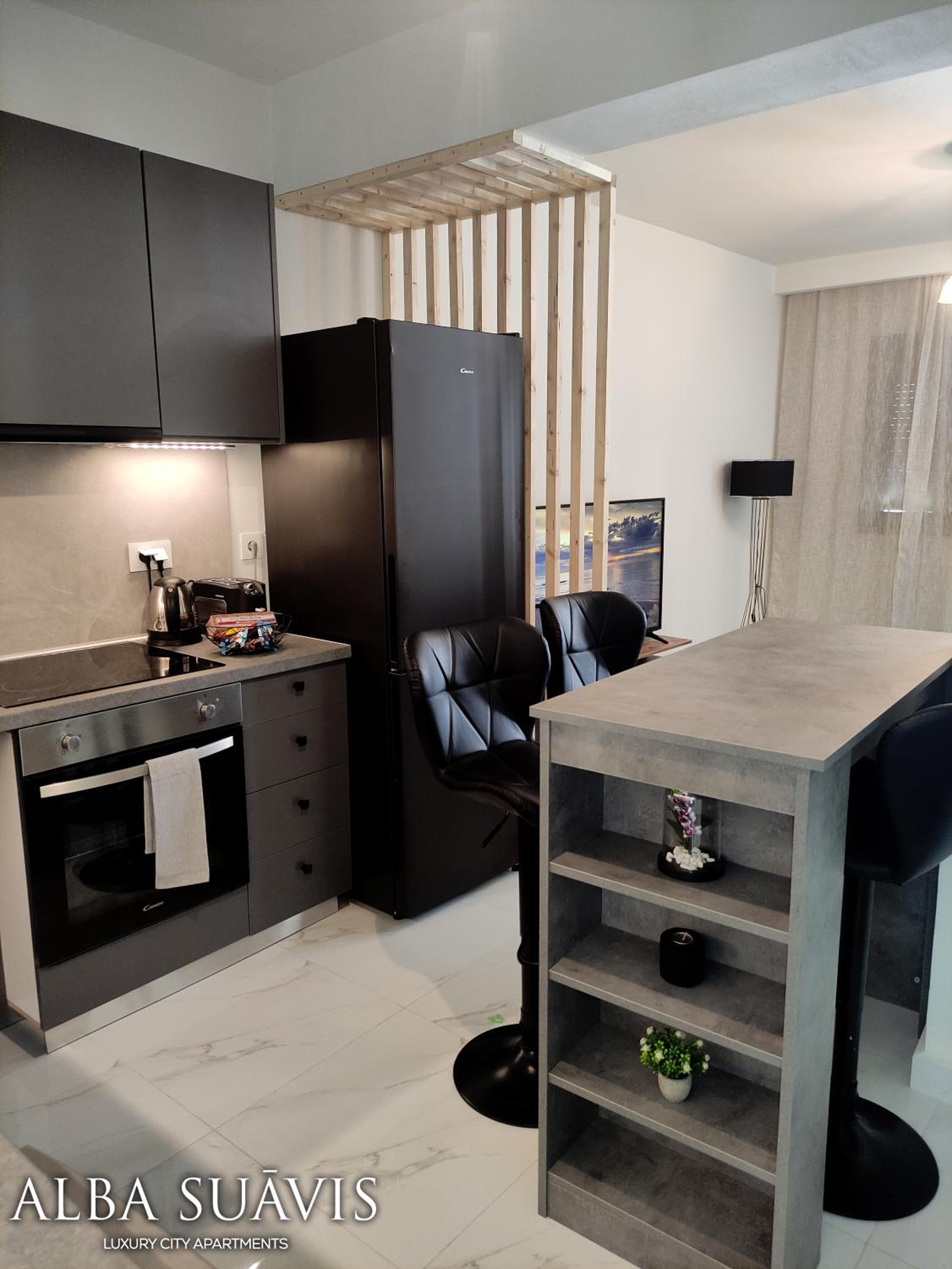 Three-Bedroom Apartment photo 2