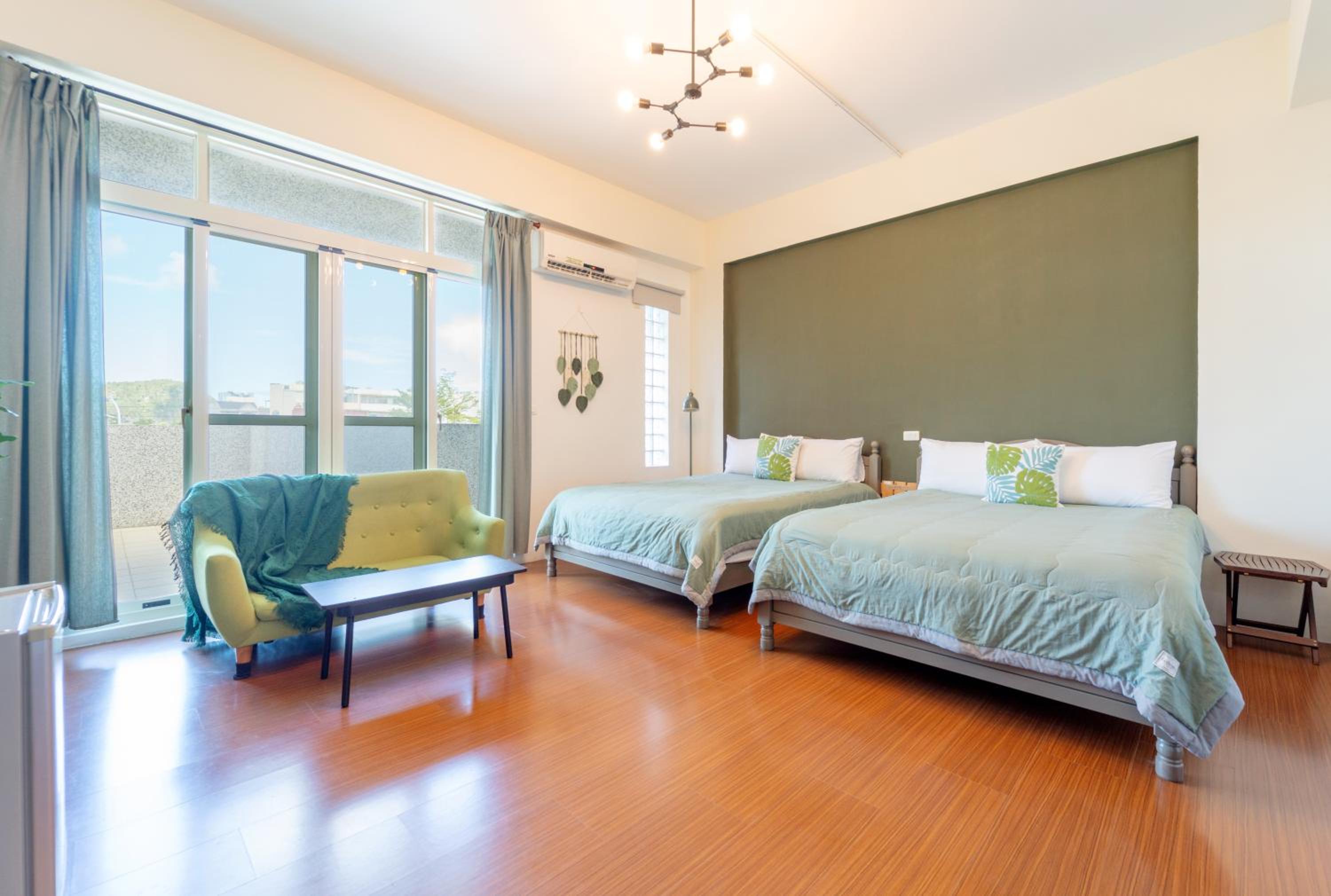 Superior Quadruple Room photo 1
