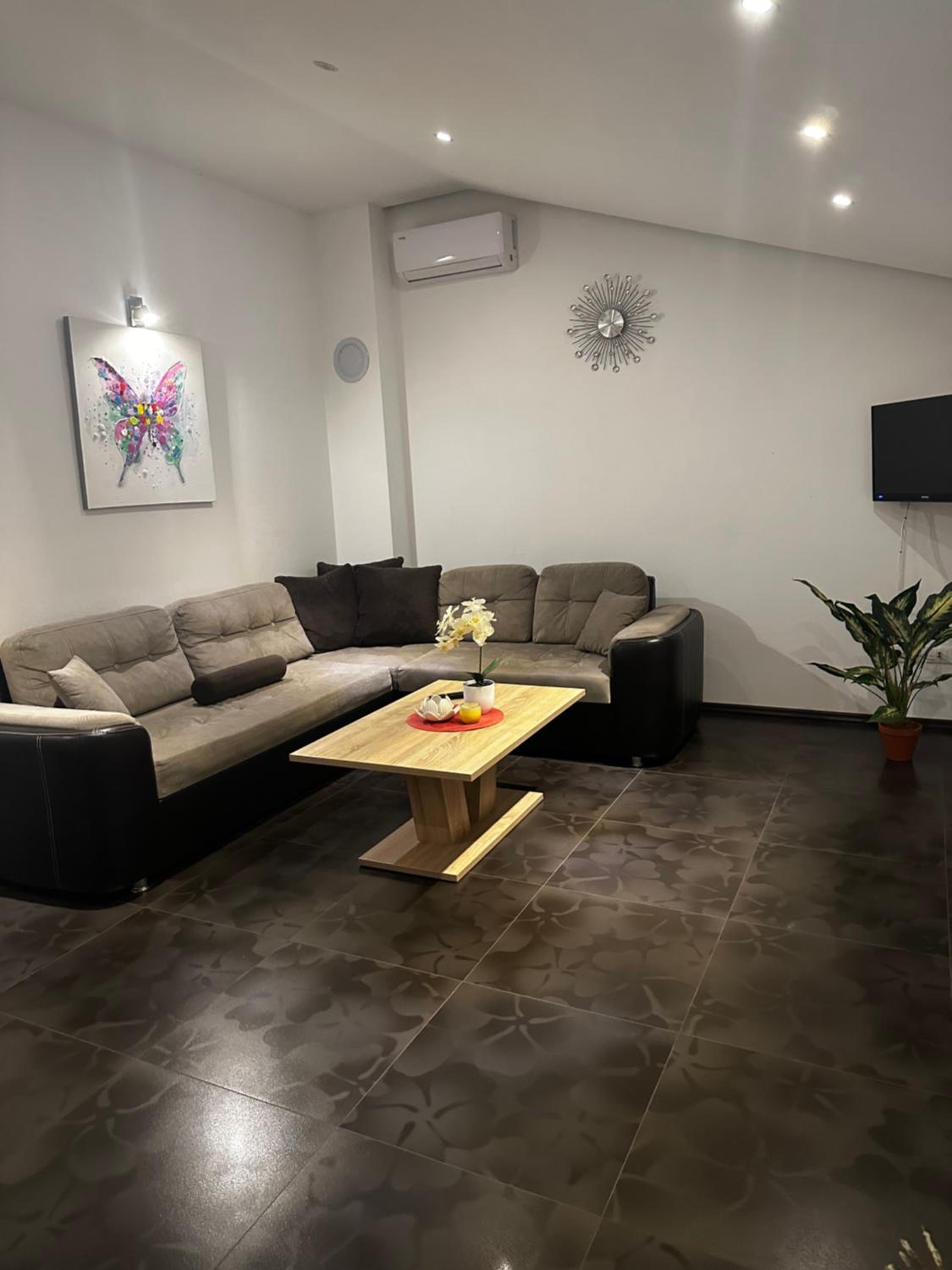 Two-Bedroom Deluxe Apartment