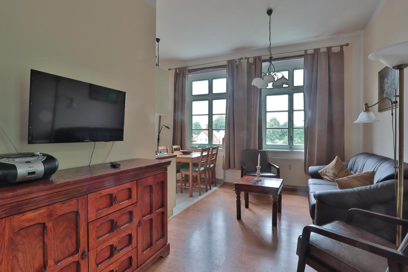 Apartment photo 1