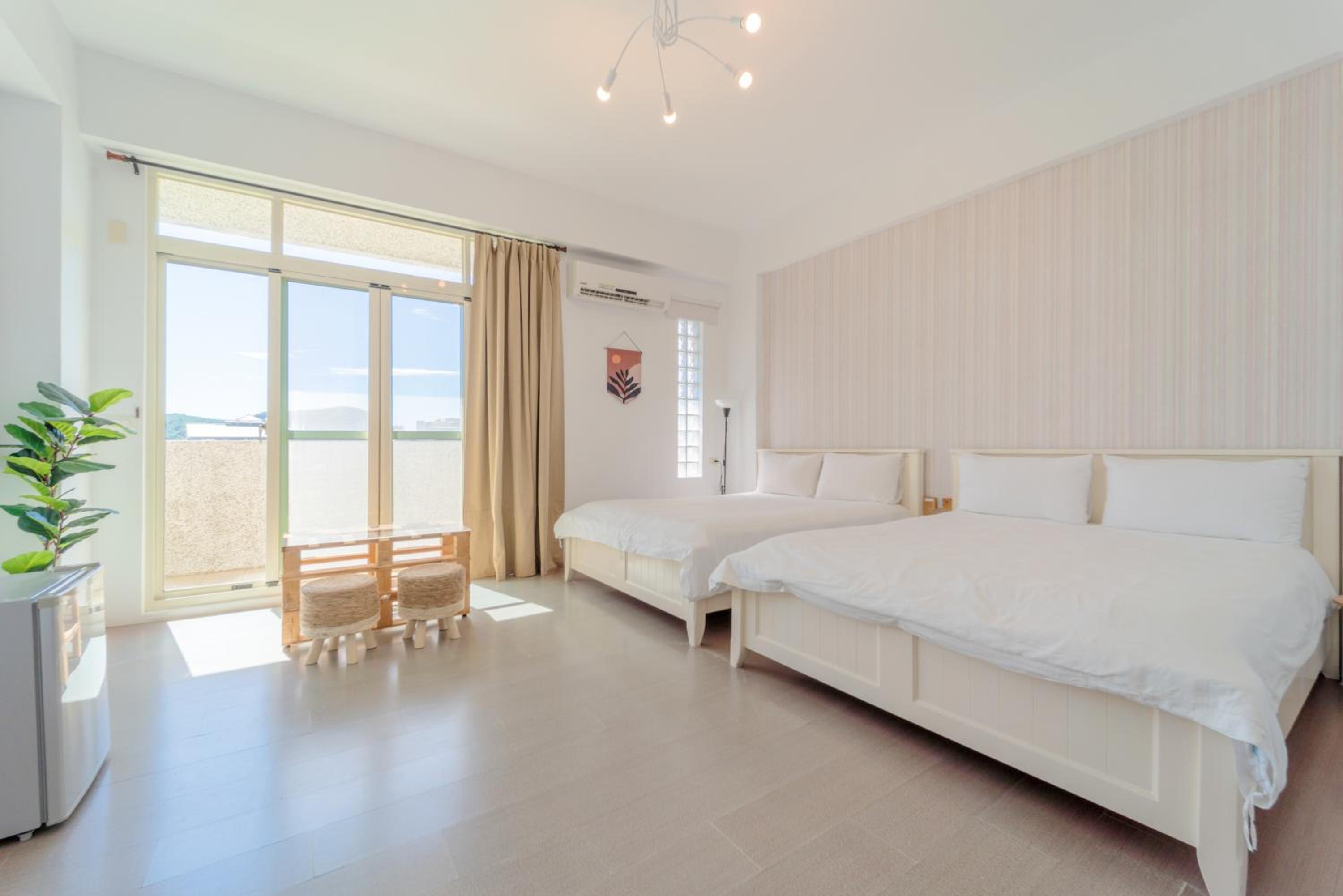 Quadruple Room with Balcony photo 1
