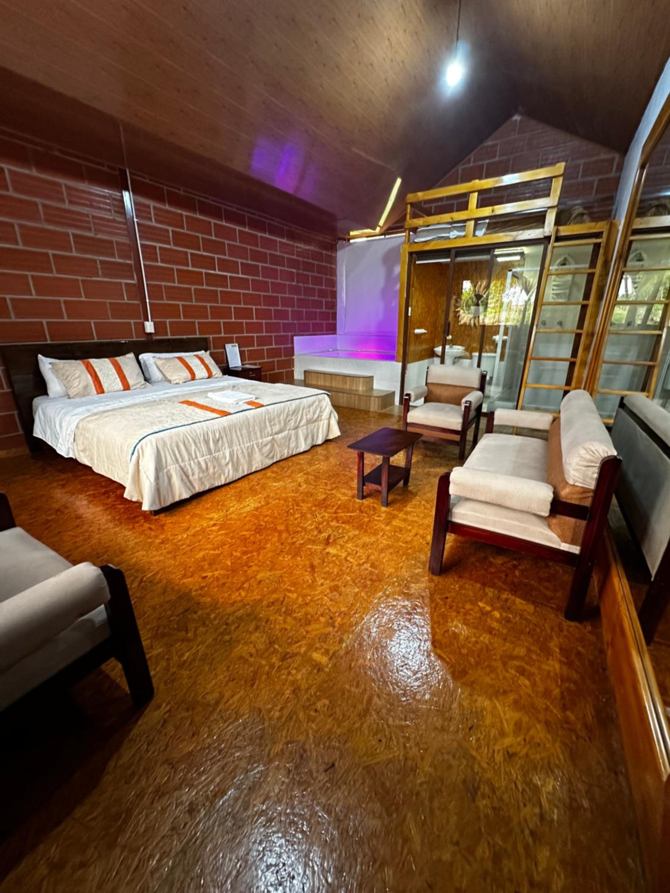 Deluxe Double Or Twin Room With Spa Bath photo 3