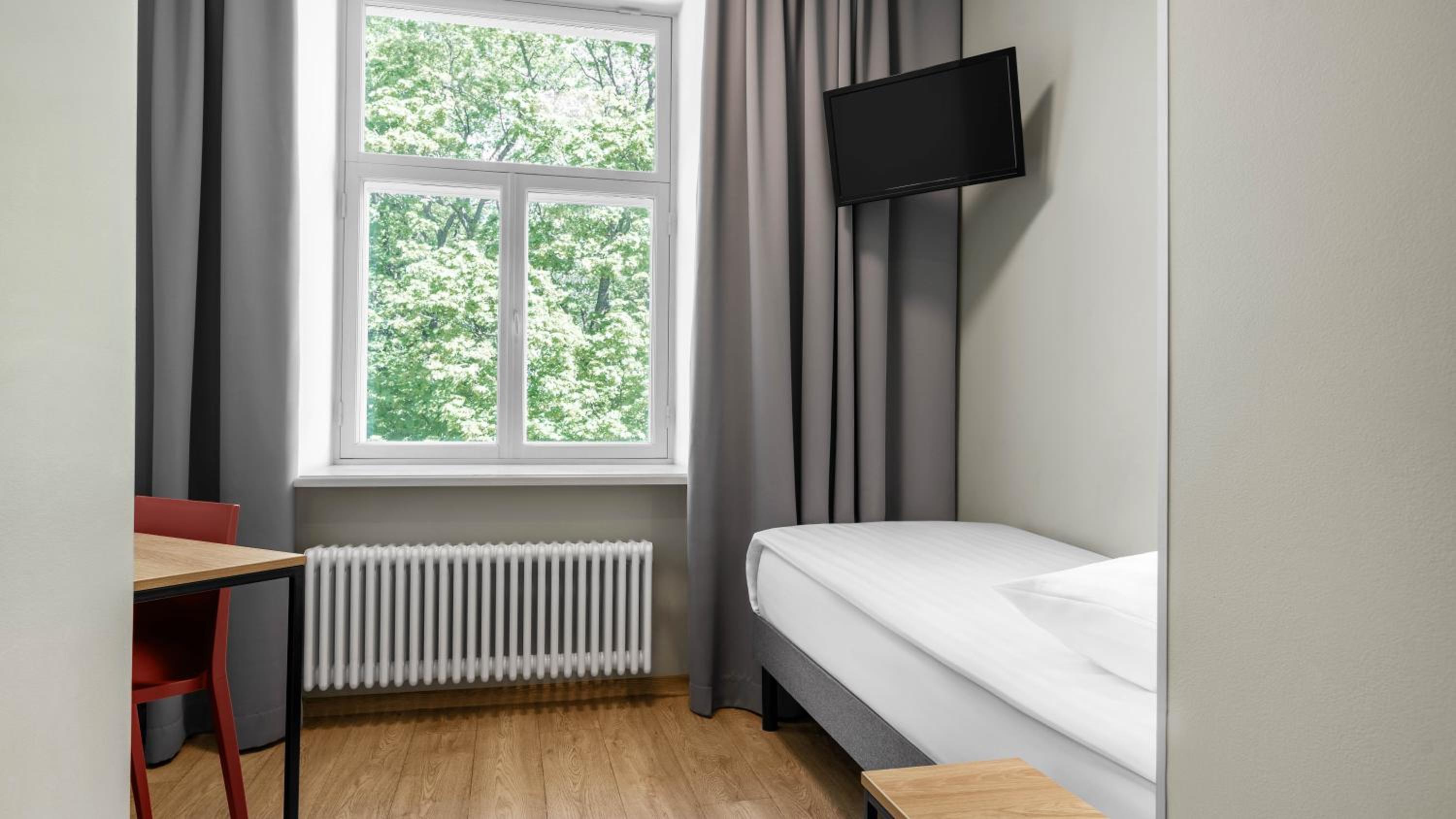 Single Room photo 3