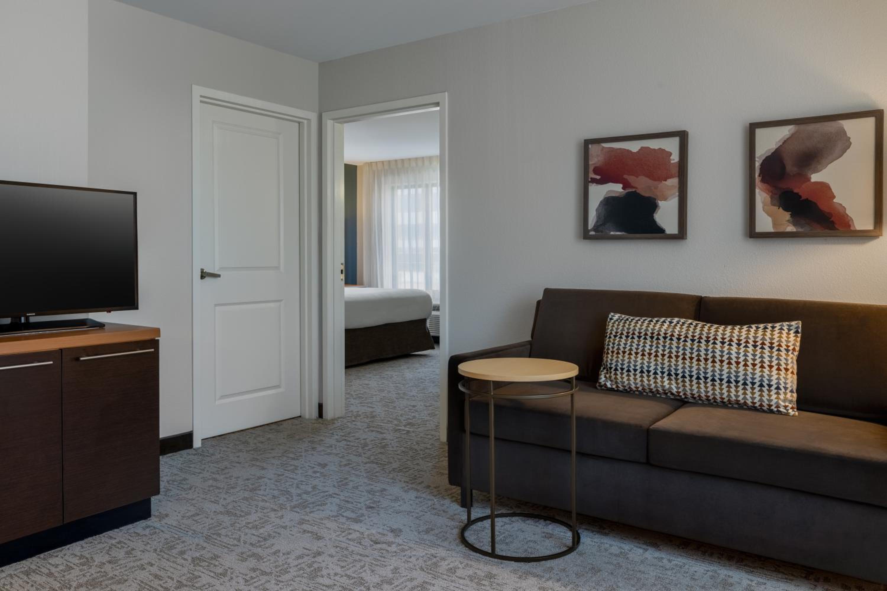 Two-Bedroom Suite photo 1
