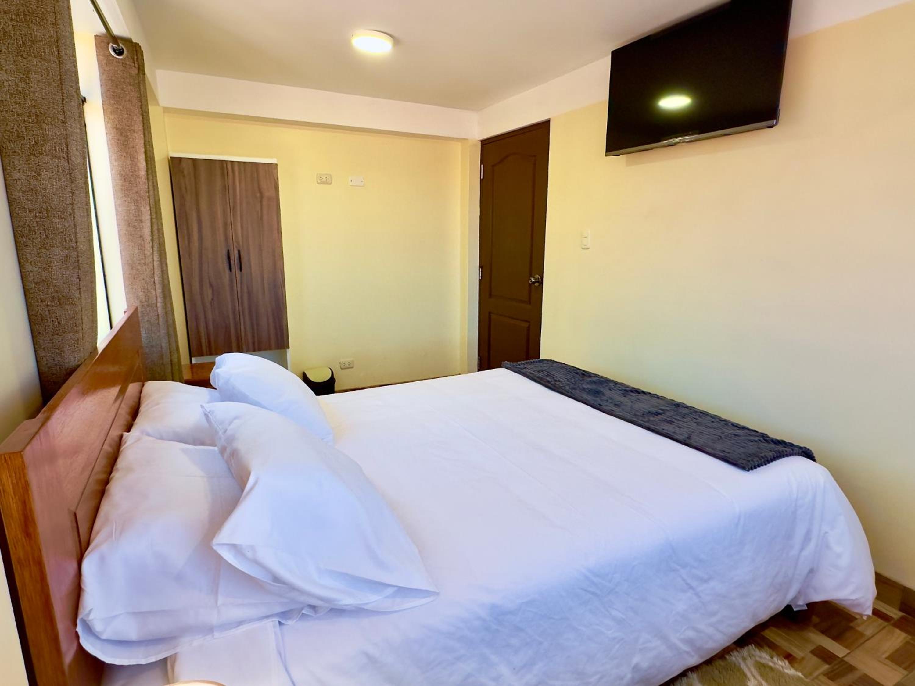 Double Room with Spa Bath photo 2