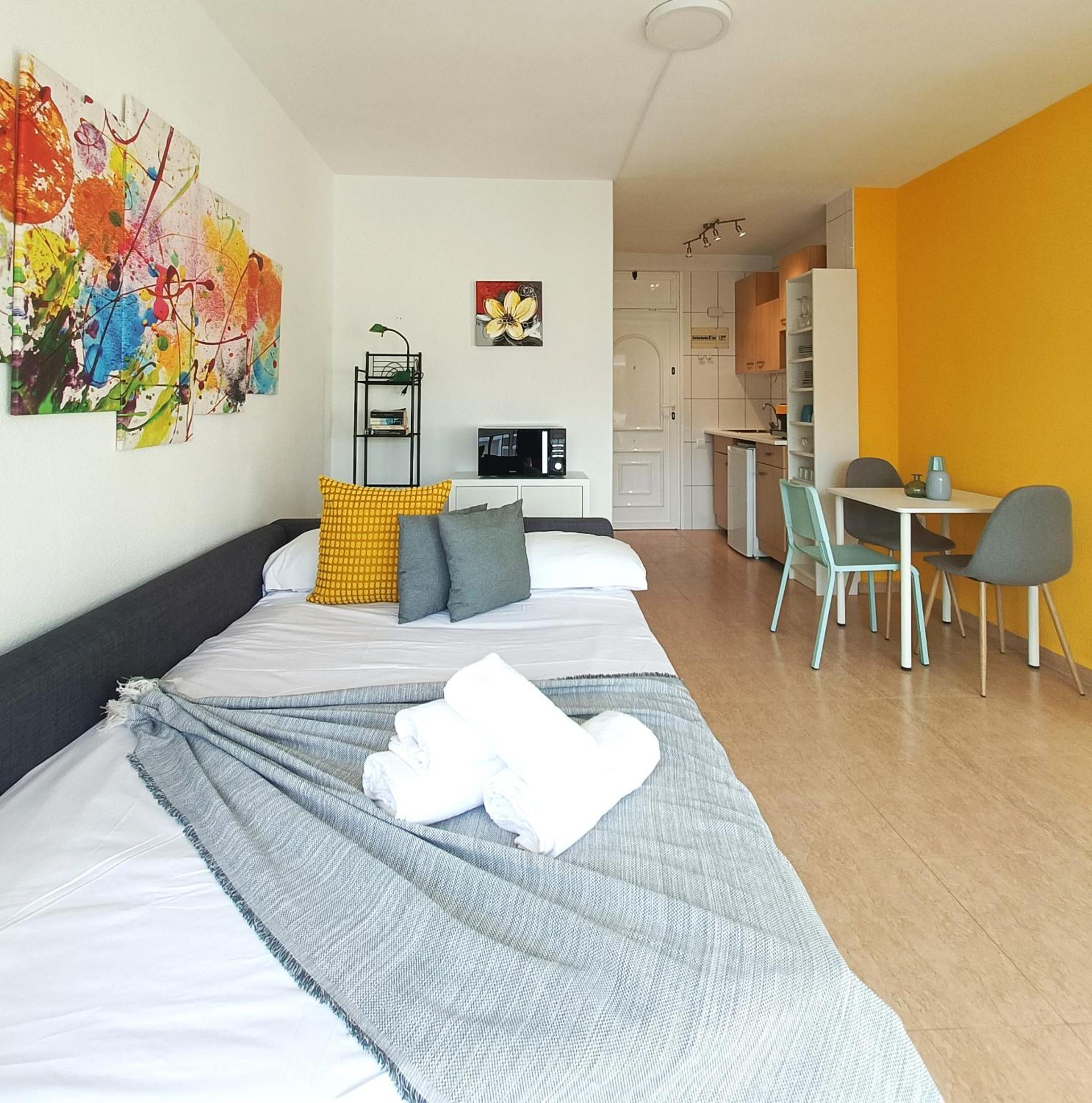 One-Bedroom Apartment photo 3
