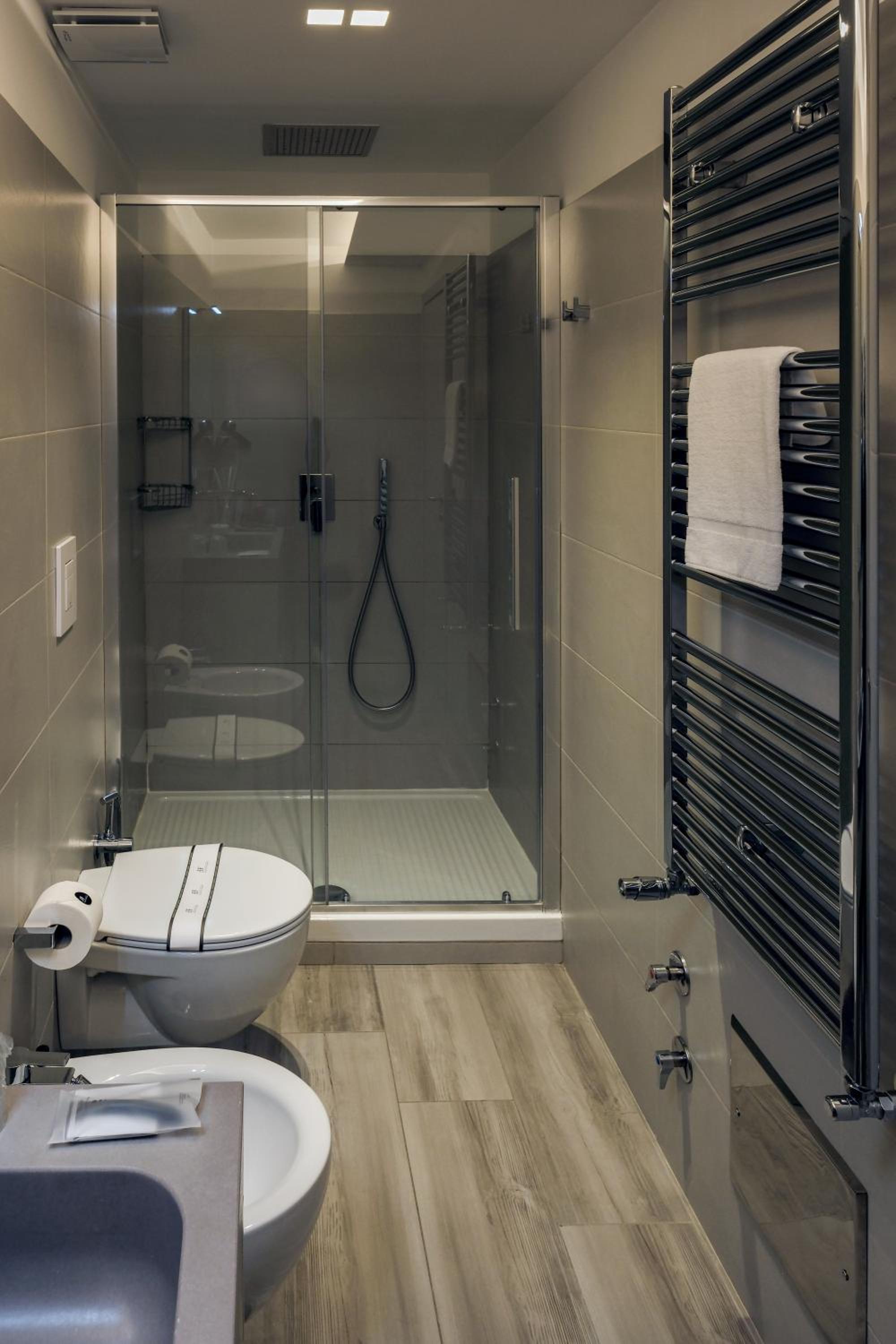 King Suite with Spa Bath and Sea View - Photo 4