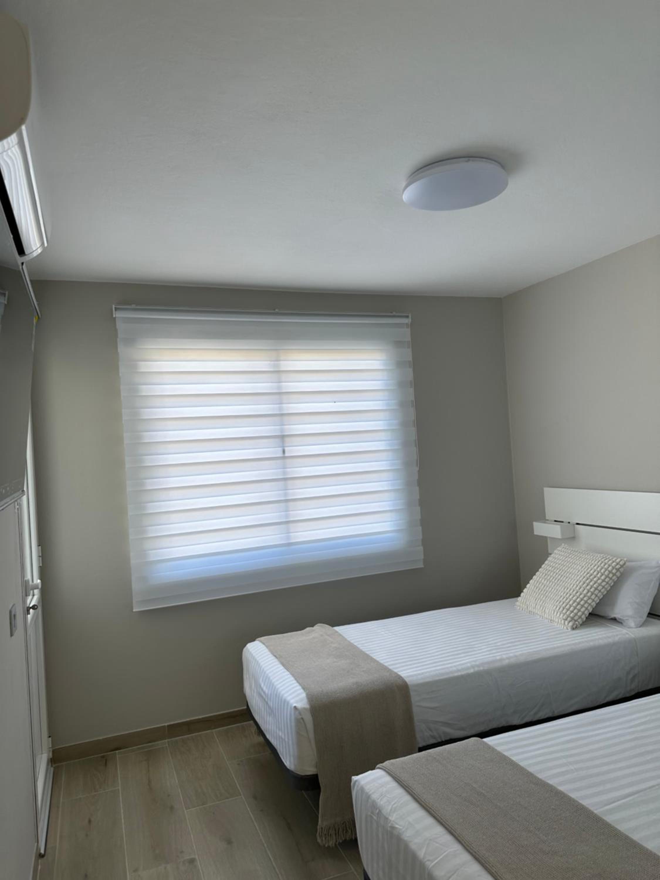Four-Bedroom House photo 2